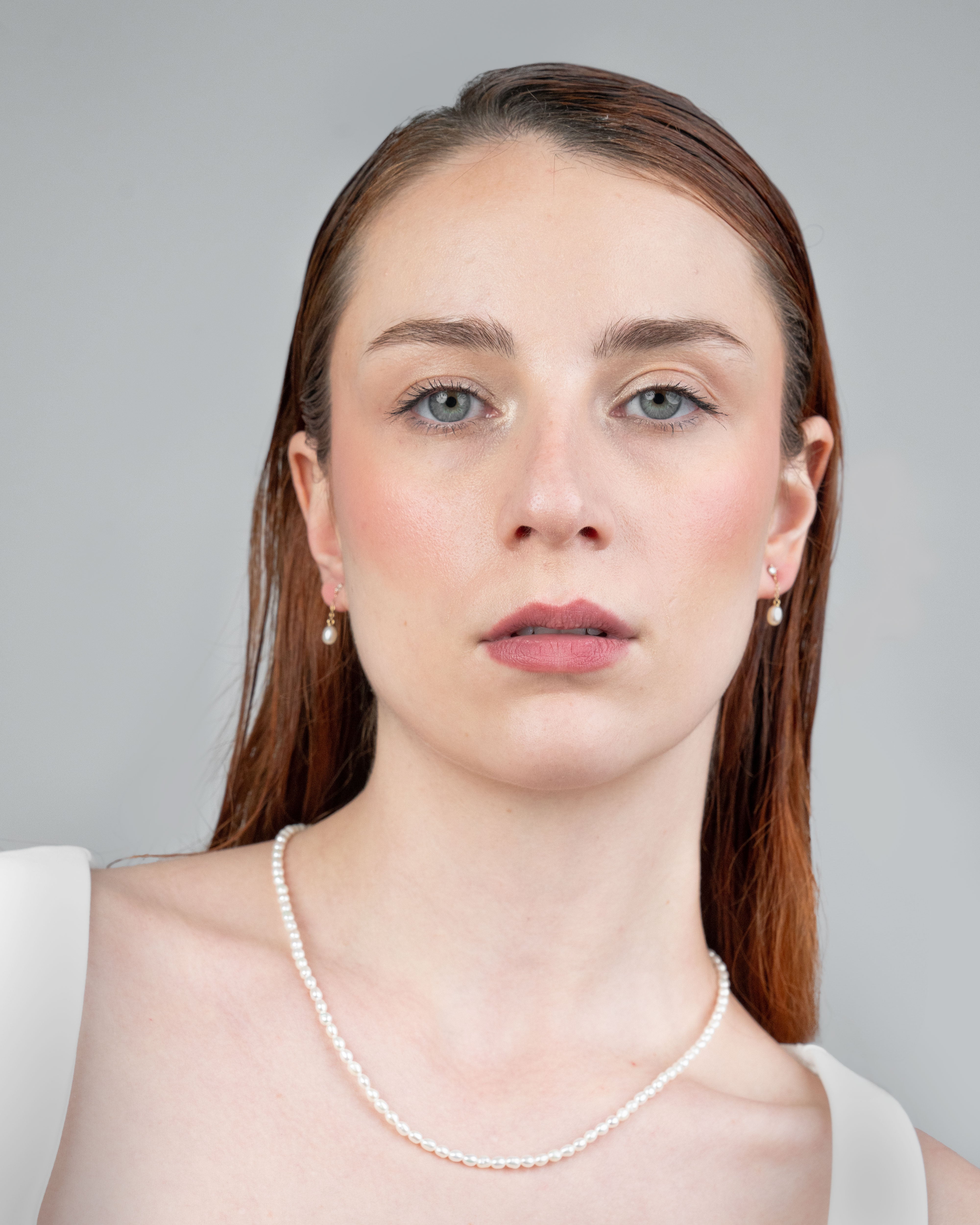 Collar de perlas cultivadas de agua dulce ovaladas 3-4 mm