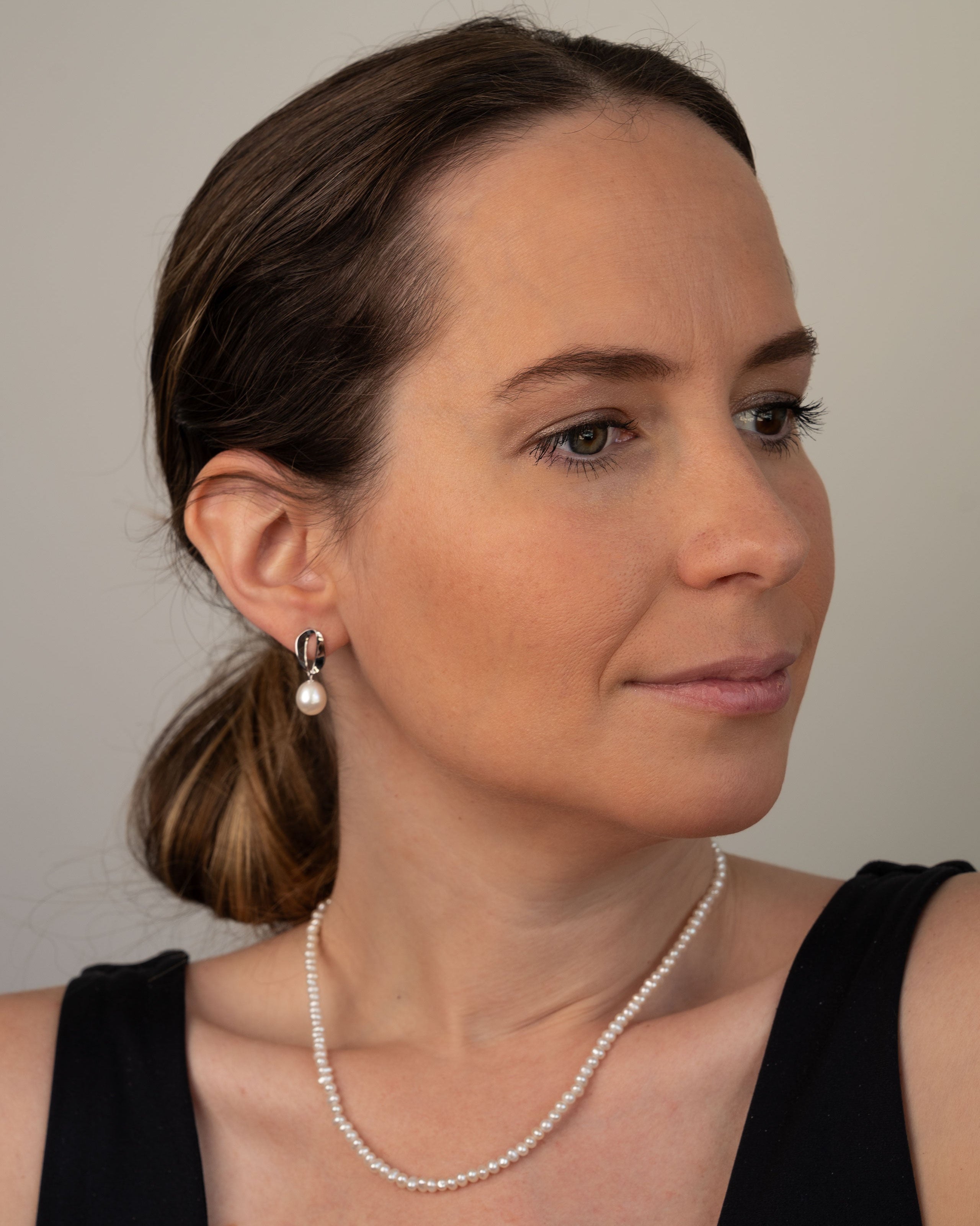 Pendientes Venus perla gota de agua 7-8 mm en plata de ley | Colección Bloom