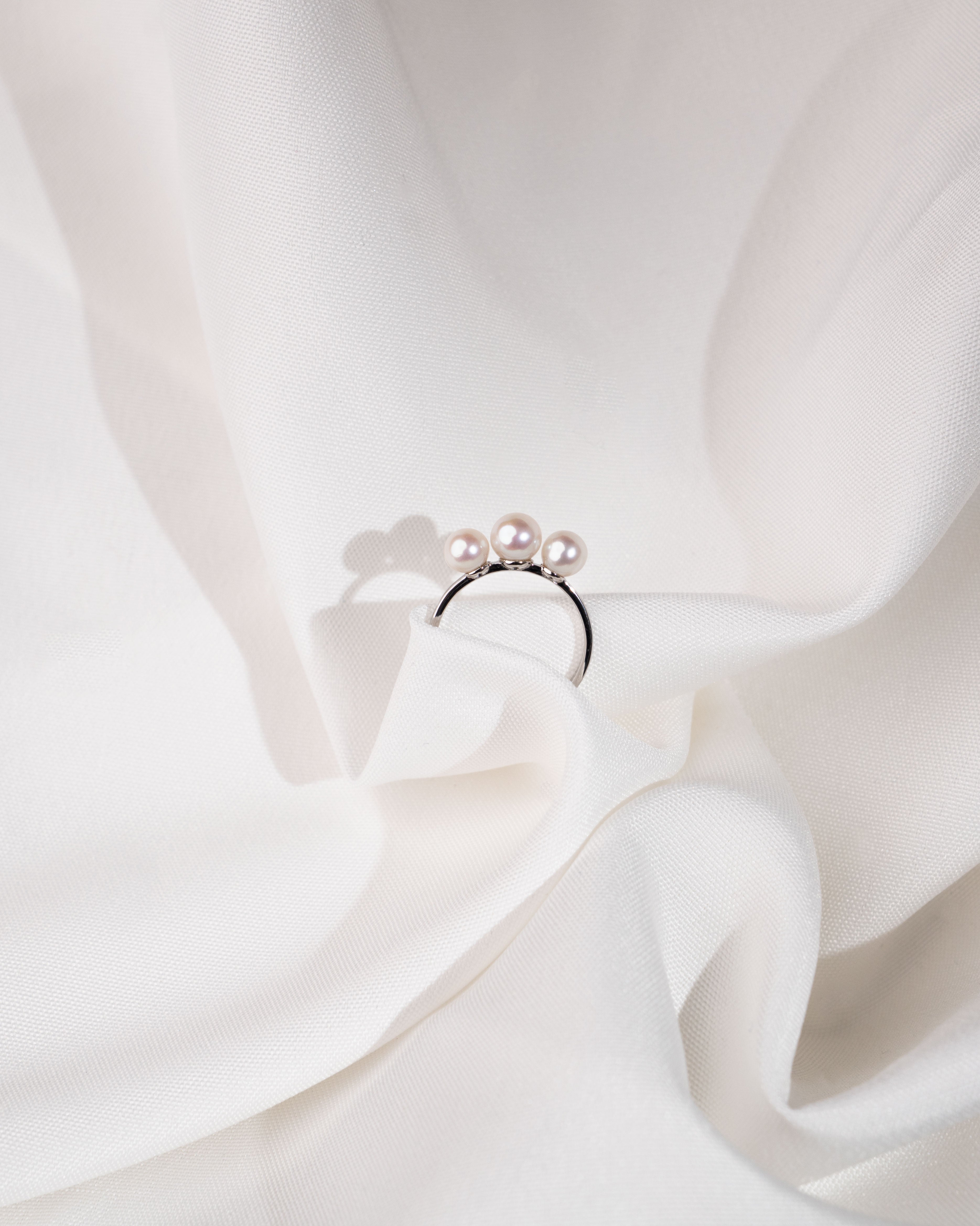 Anillo Tres Perlas Redondas de 5,5-6mm - Plata de Ley