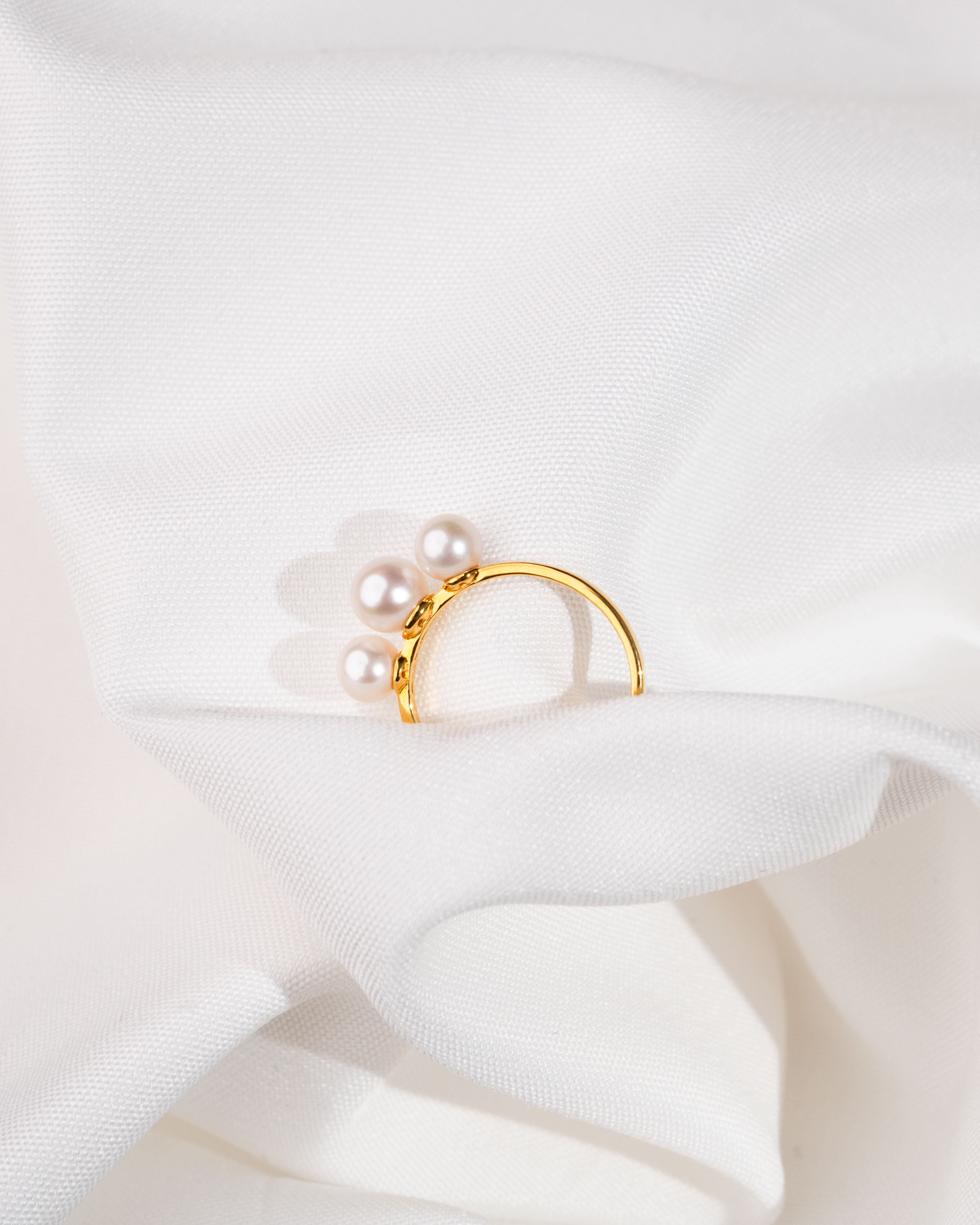 Anillo Tres Perlas Redondas de 5,5-6 mm - Oro Vermeil