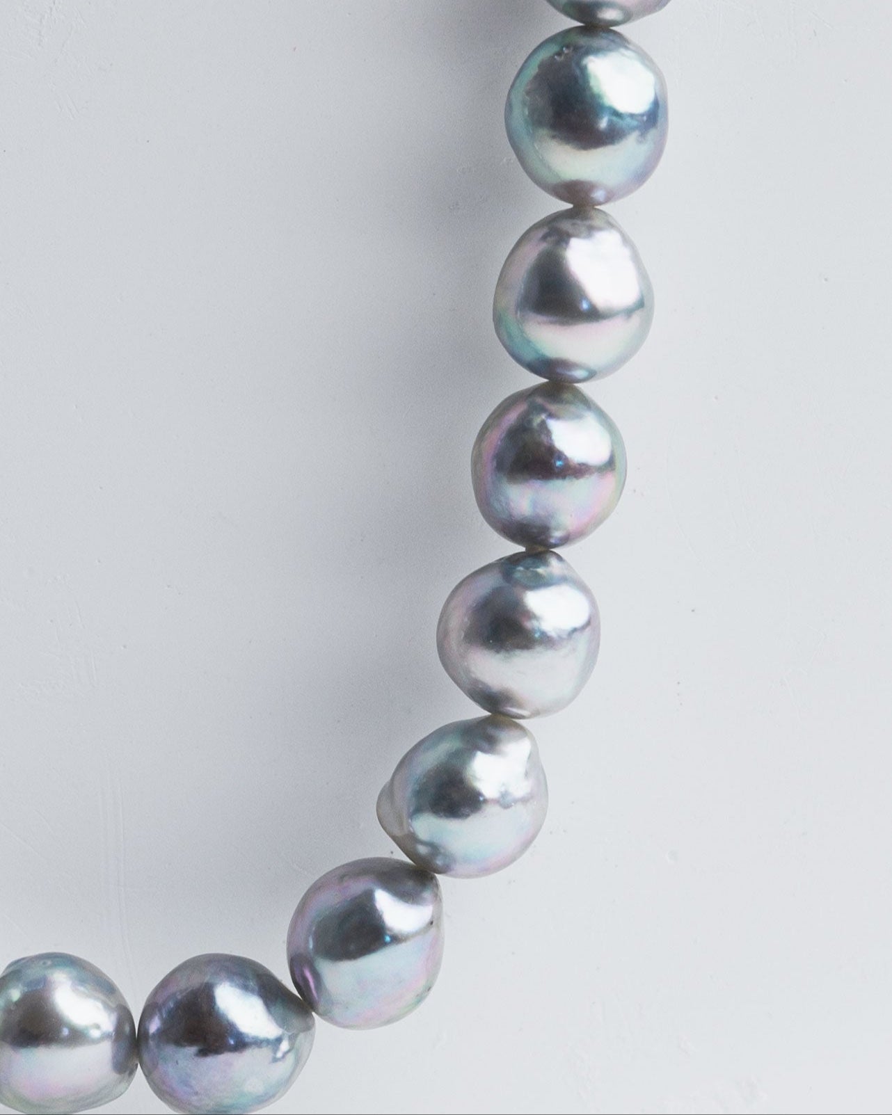 Pulsera de perlas cultivadas Blue Akoya gris plateado azulado