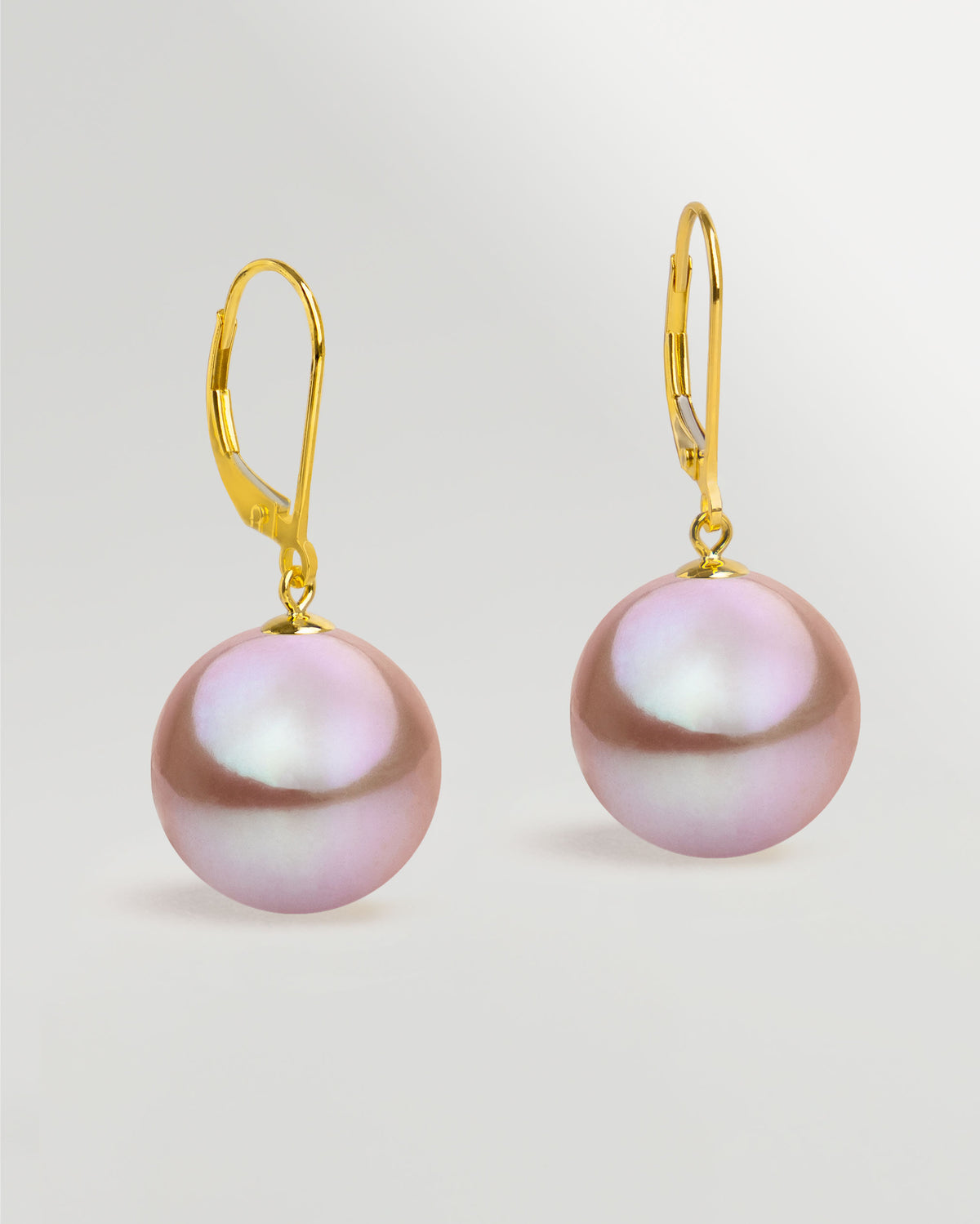 Pendientes Mosquetón en oro amarillo 18k y Perla Agua Dulce Lavanda