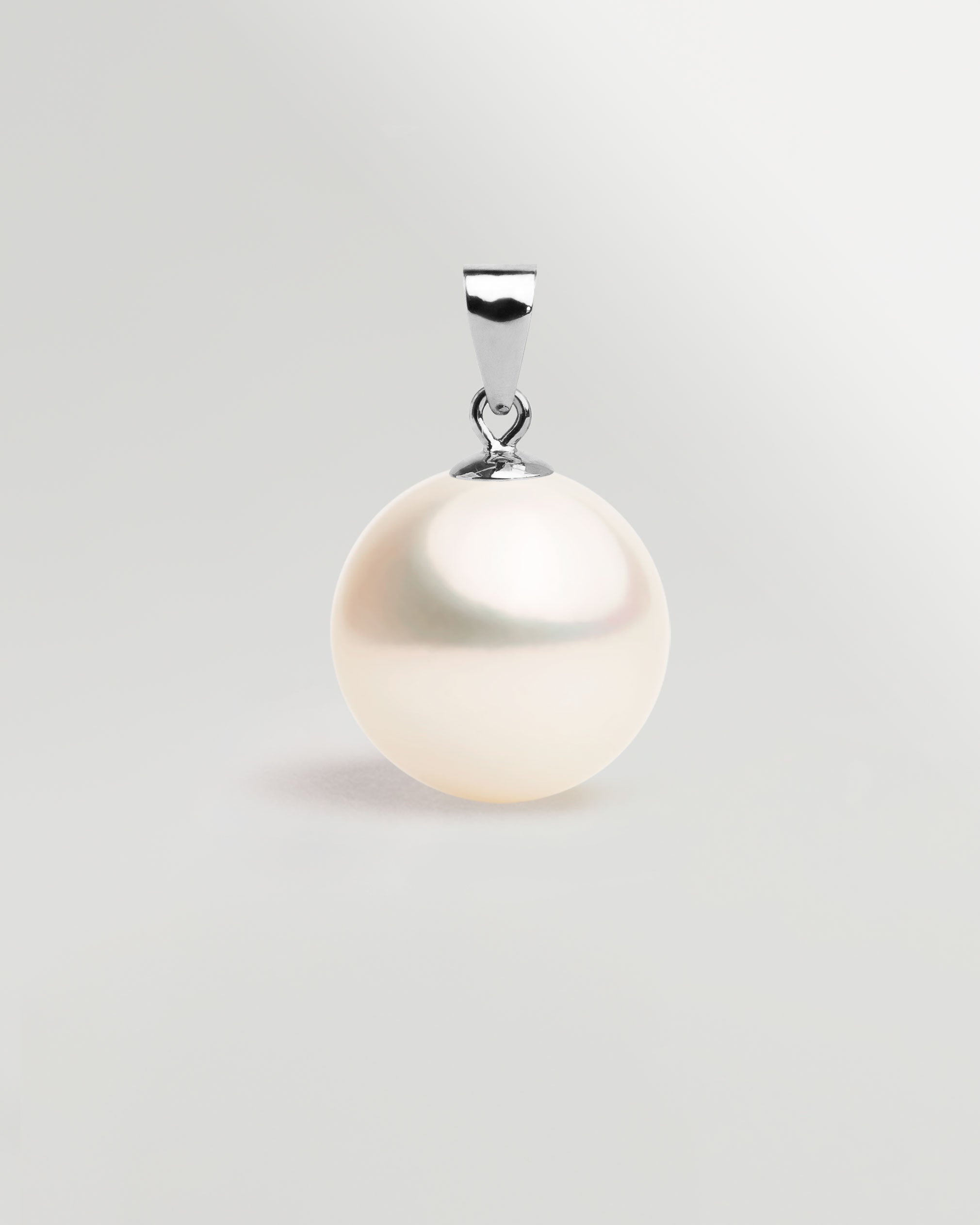 Colgante de Perla Cultivada de Agua Dulce en Oro 18k | SY Perlas