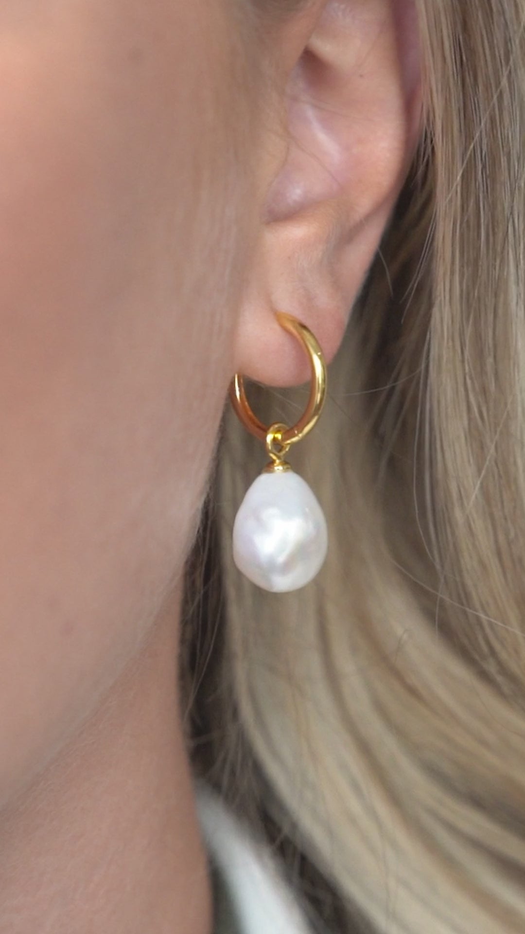 Pendientes de Aro de Oro Vermeil con Perla Barroca - 16 mm