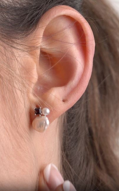 Pendientes Garbo de Perla Cultivada de Agua dulce 3.5-4mm y 7-8mm y Granate