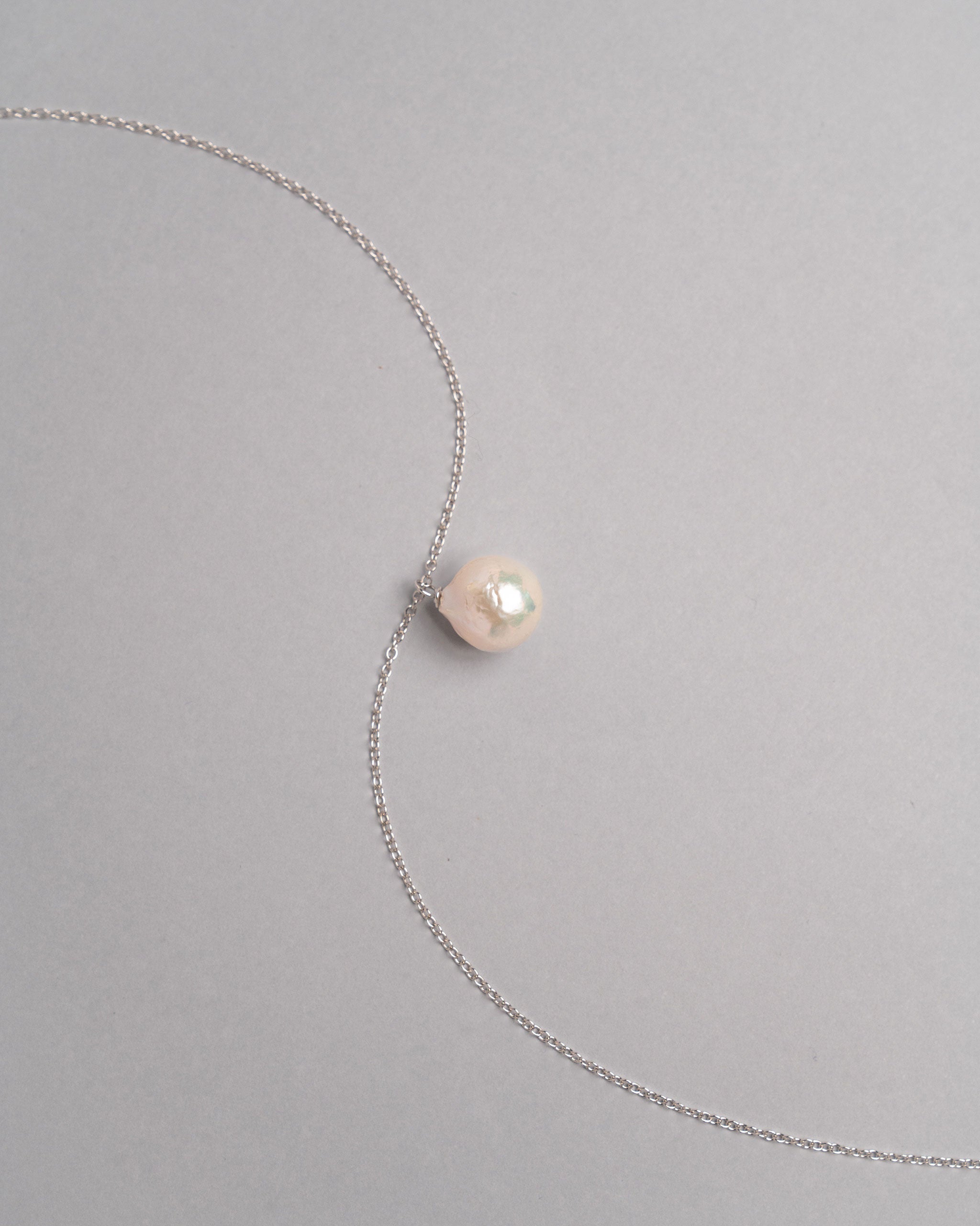 Colgante Perla de Agua Dulce Edison Barroca de 12-13 mm y Plata de ley