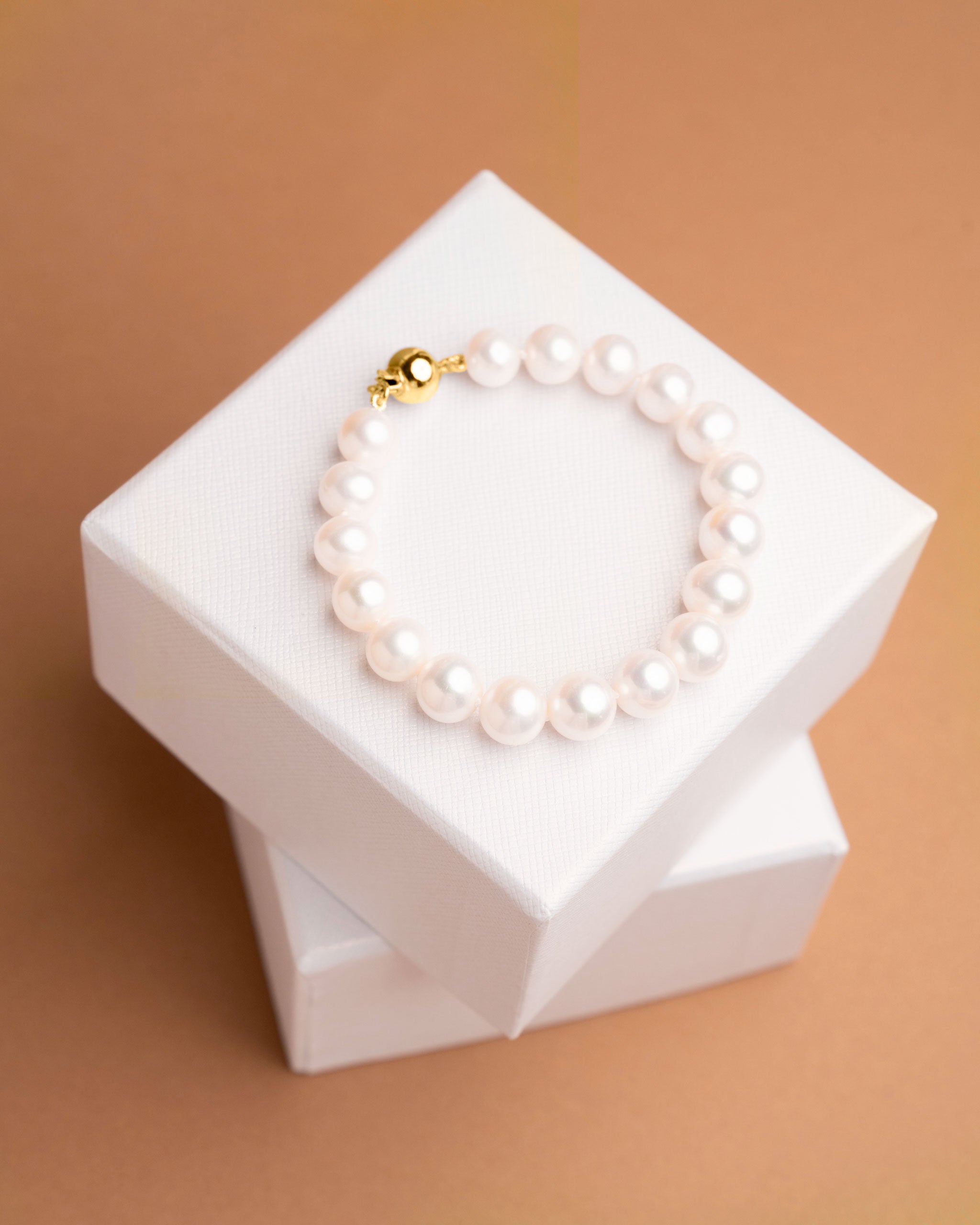 Pulsera de perlas cultivadas de agua dulce redondas de 8,5 a 9,5 mm