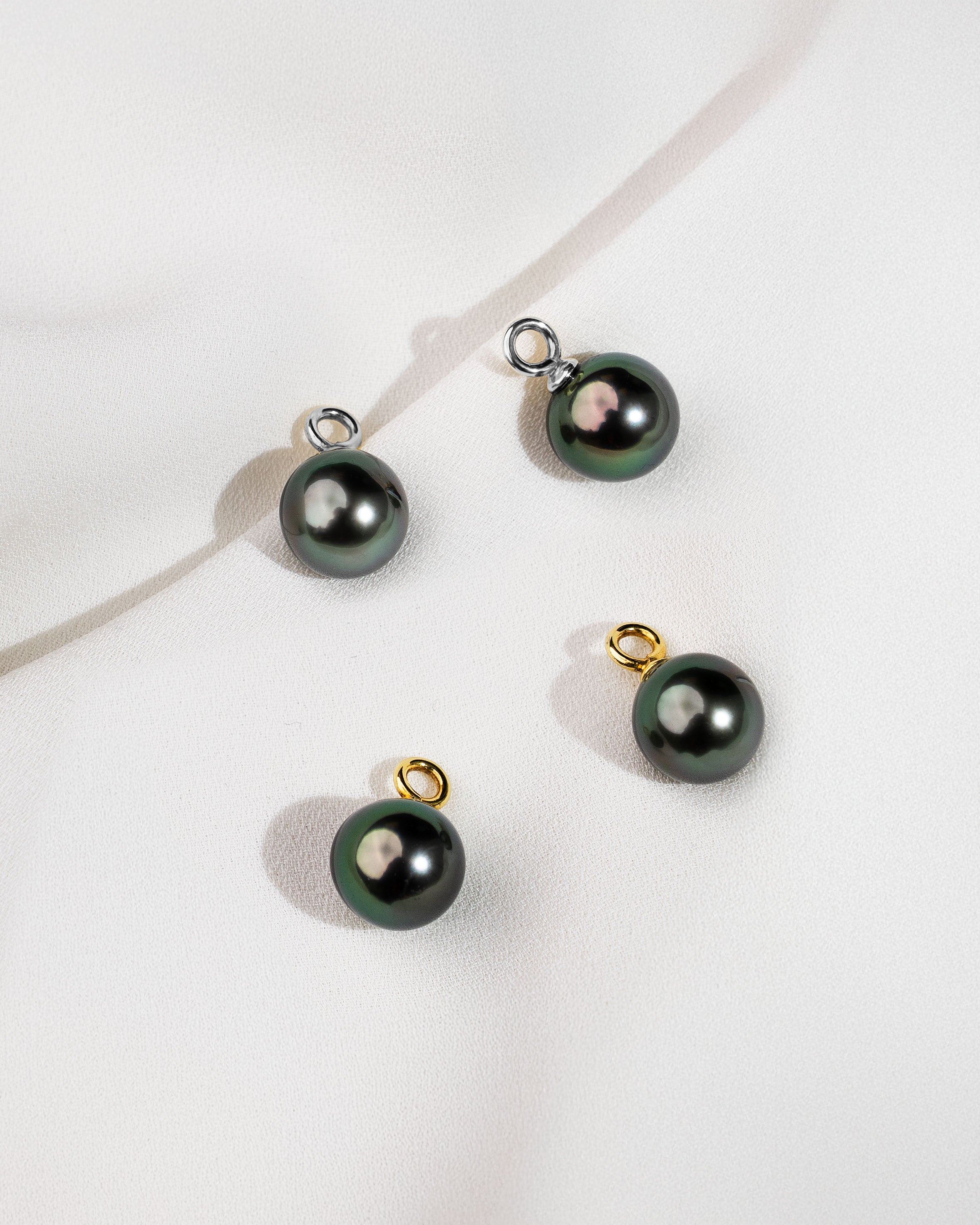 Charms de Oro Vermeil con Perla Tahití Redonda