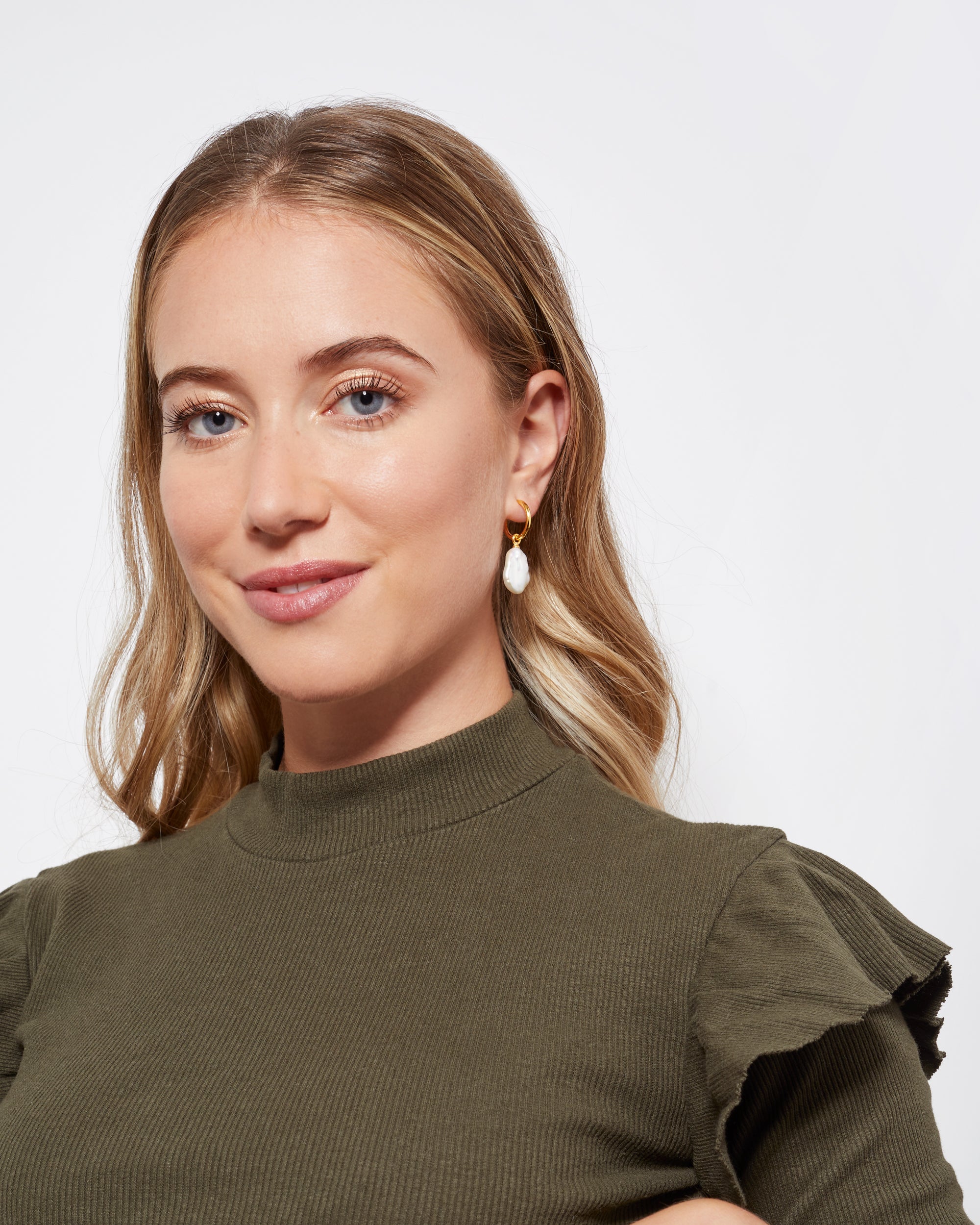 Pendientes de Aro de Oro Vermeil con Perla Keshi - 16mm