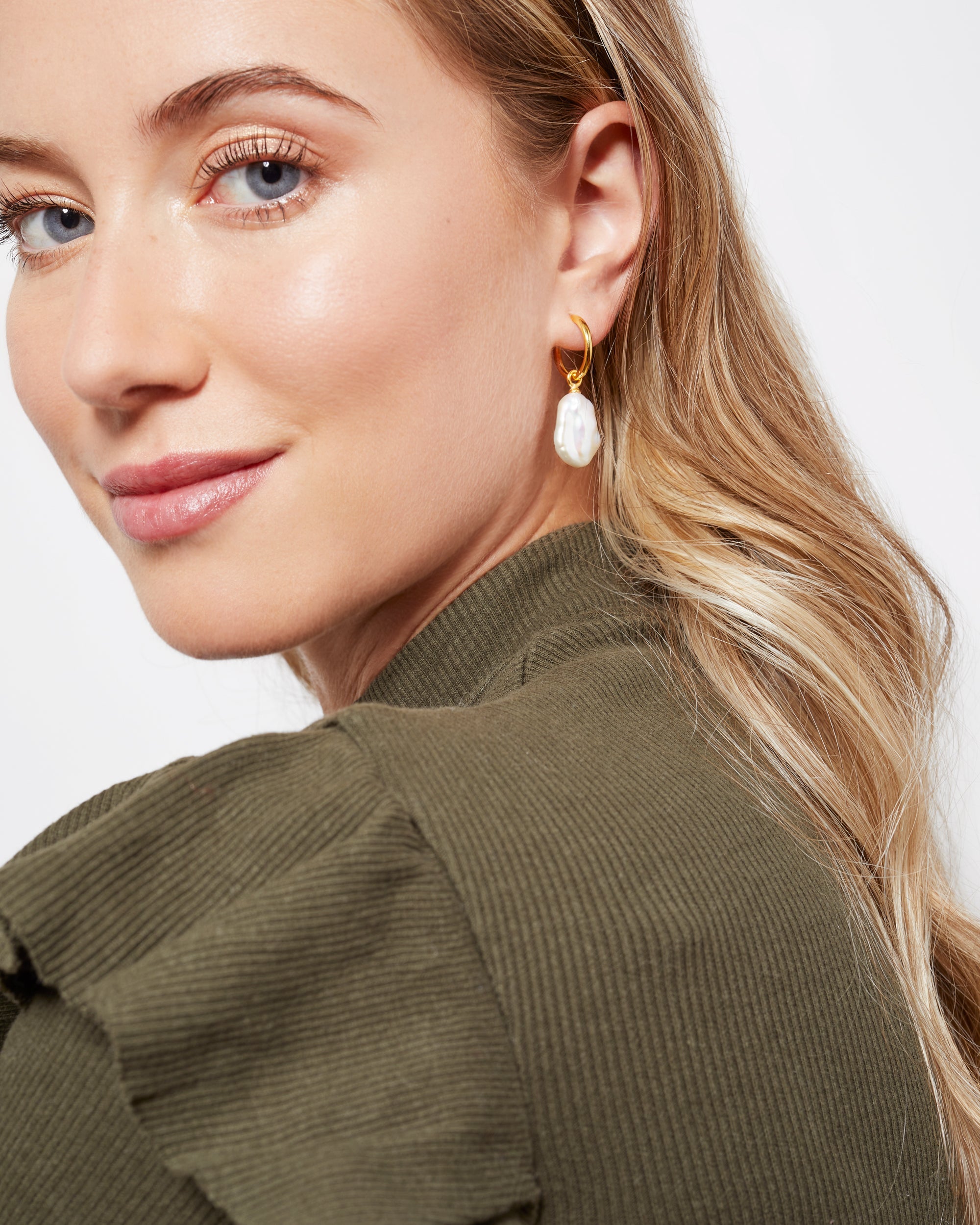 Pendientes de Aro de Oro Vermeil con Perla Keshi - 16mm