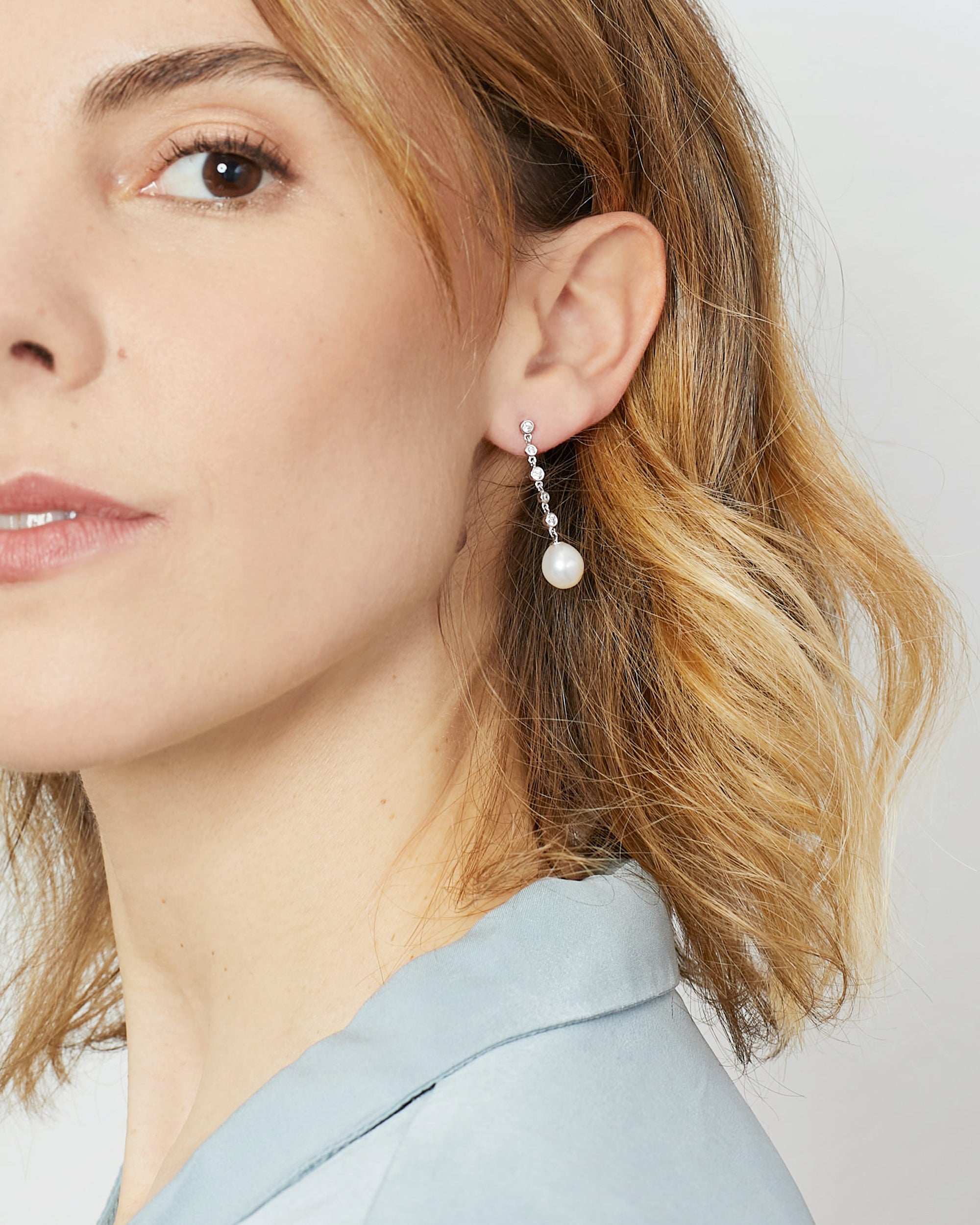 Pendientes de Perlas de Agua Dulce Gota 8-9 mm de Plata de Ley con Circonitas Secret & You