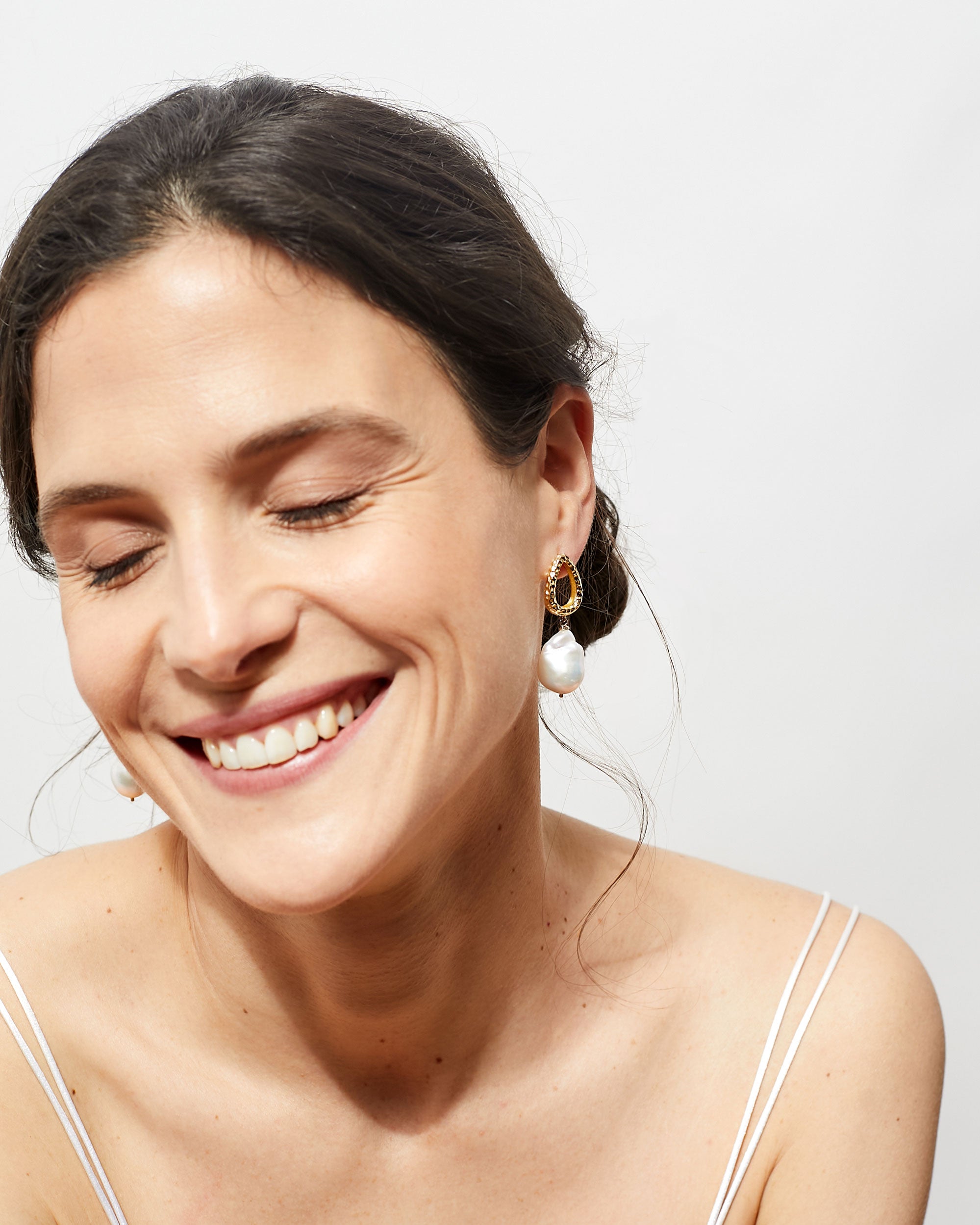 Pendientes de mujer de perlas cultivadas barrocas grandes y plata bañada en oro Secret & You