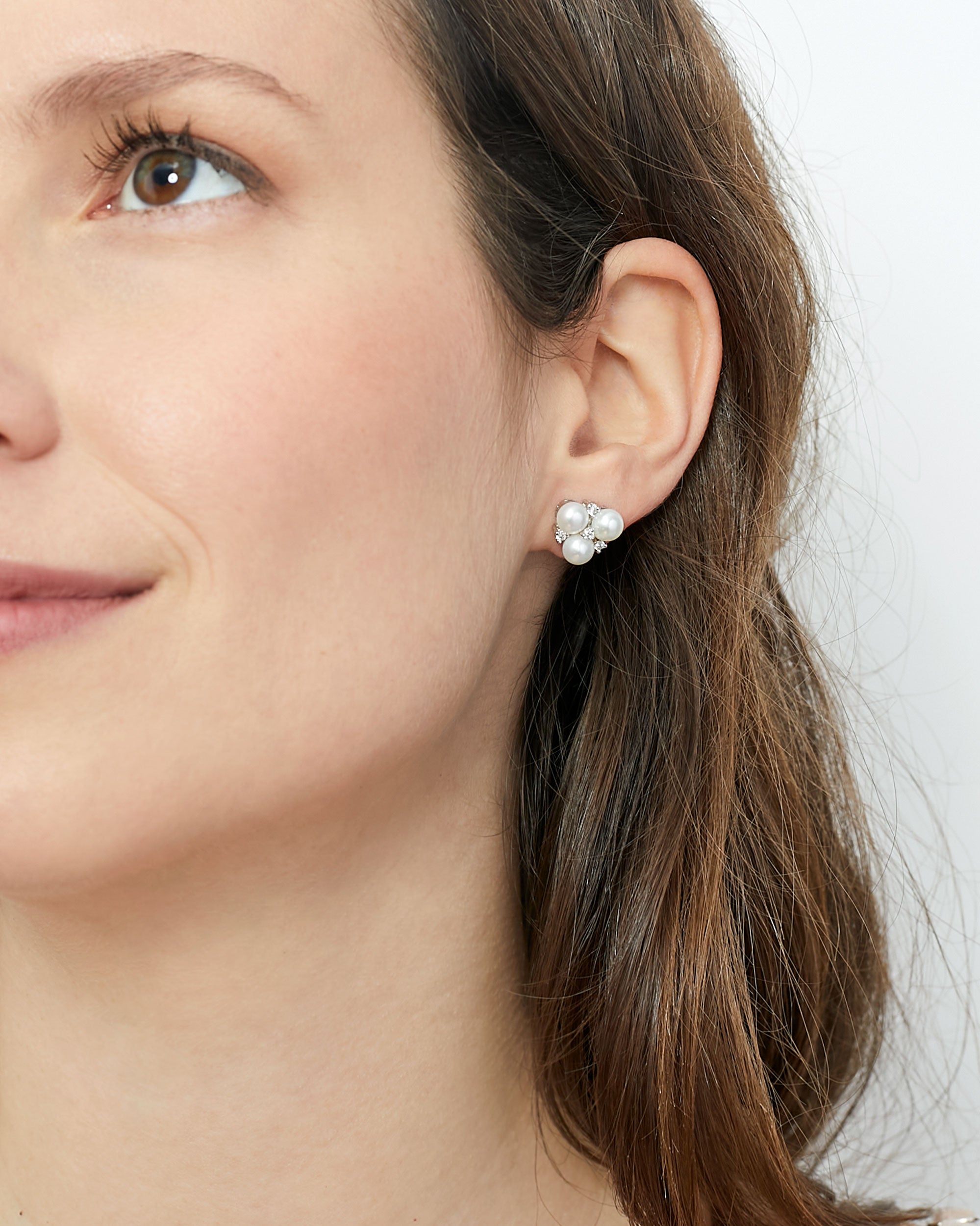 Pendientes de Mujer con Tres Perlas Botón Cultivadas y Circonitas Secret & You