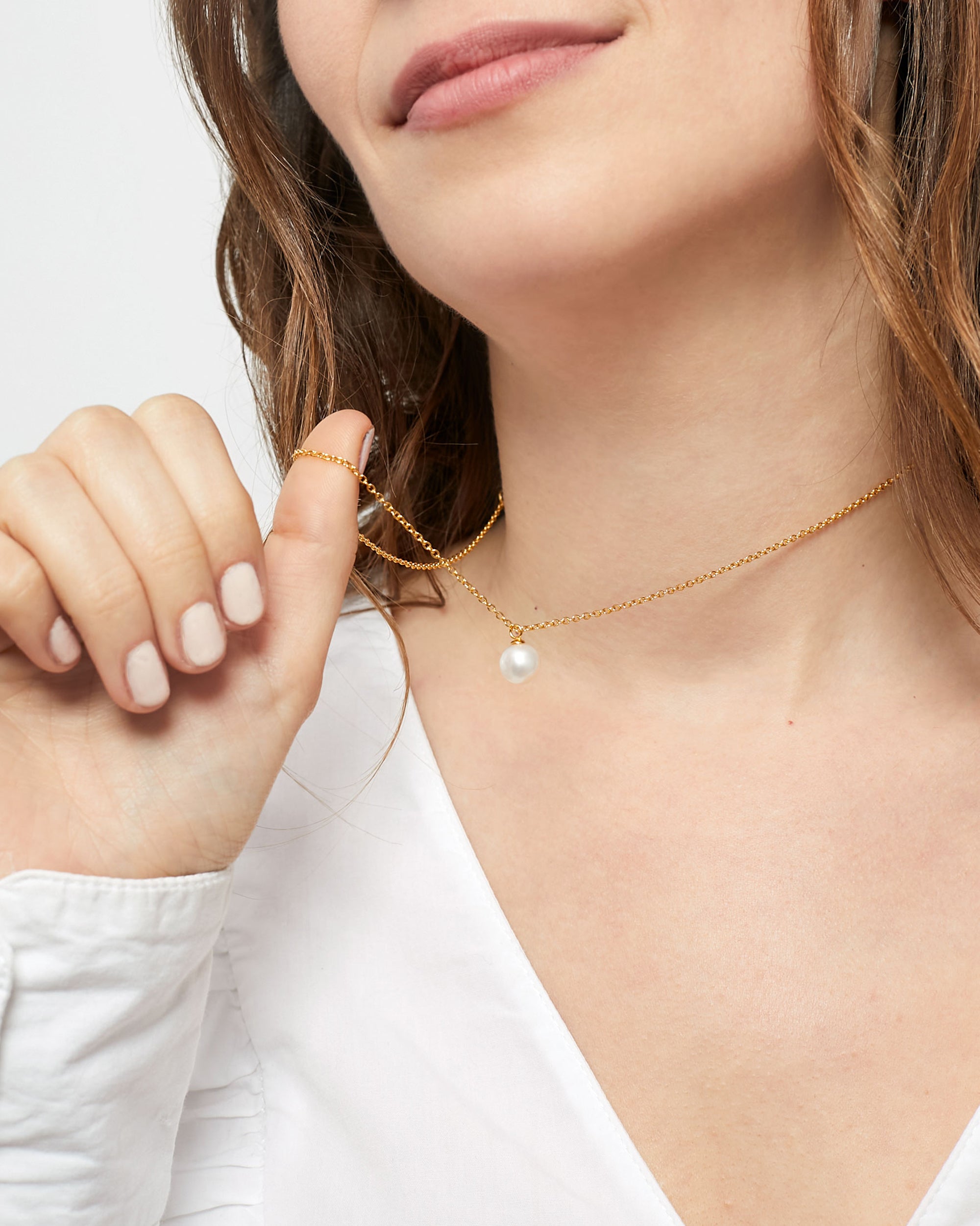 Colgante Perla de Agua Dulce Redonda de 8 - 8,5 mm y Plata de ley Bañada en oro 18 K Secret & You