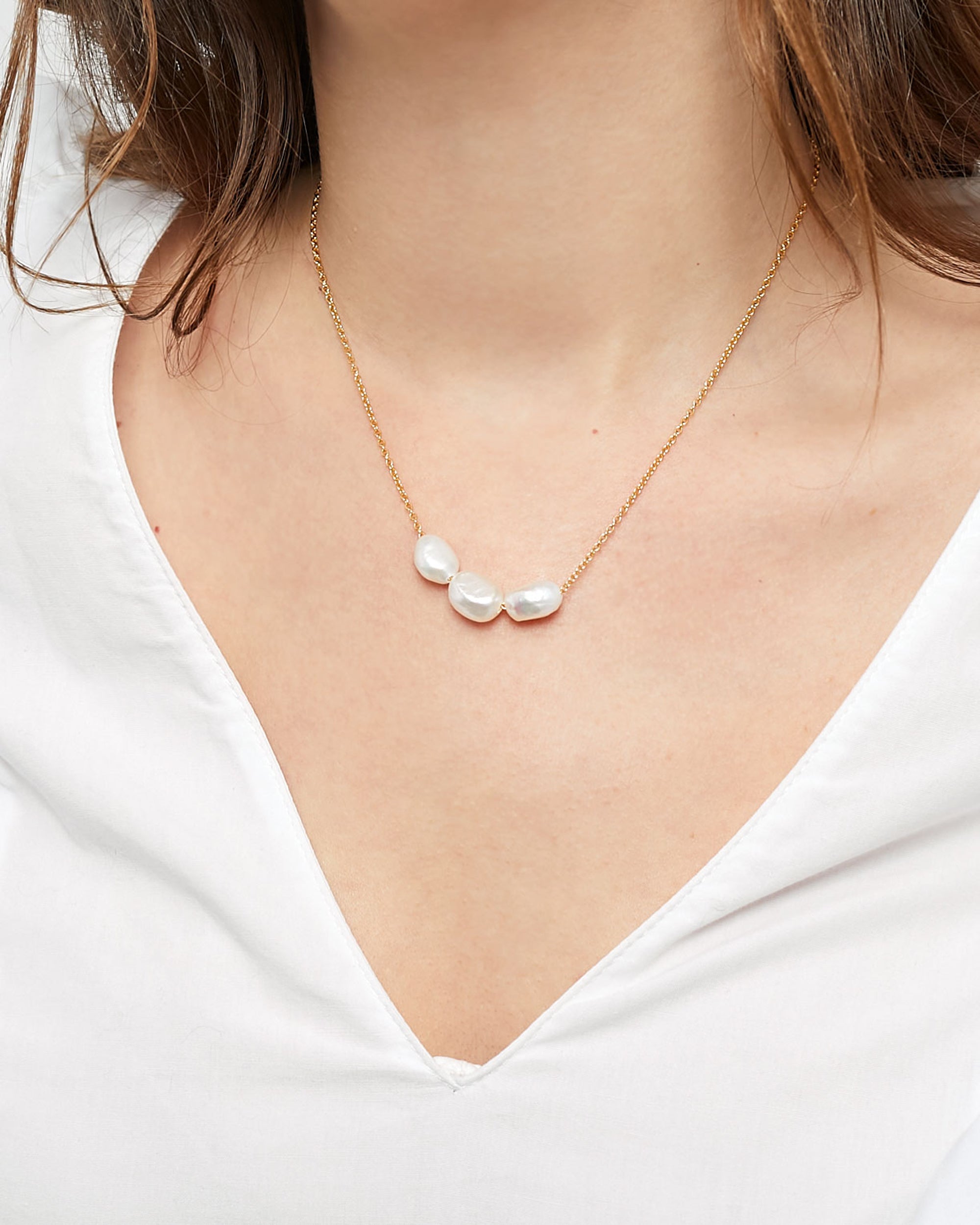 Colgante Tres Perlas de Agua Dulce Barrocas de 8-9 y 9-10 mm y Plata de ley Bañada en Oro 18 K Secret & You