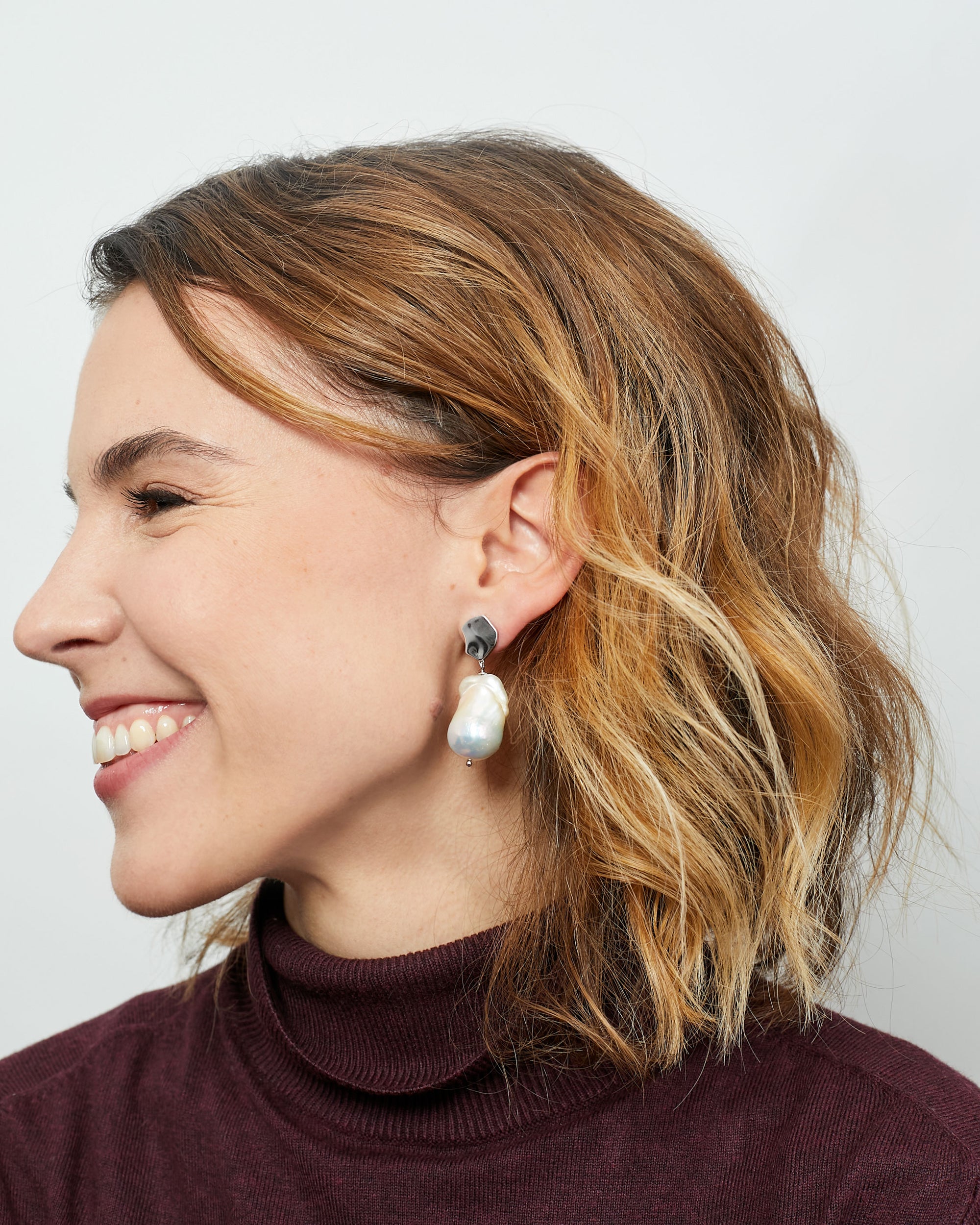 Pendientes de mujer de perlas cultivadas barrocas grandes y plata de ley Secret & You