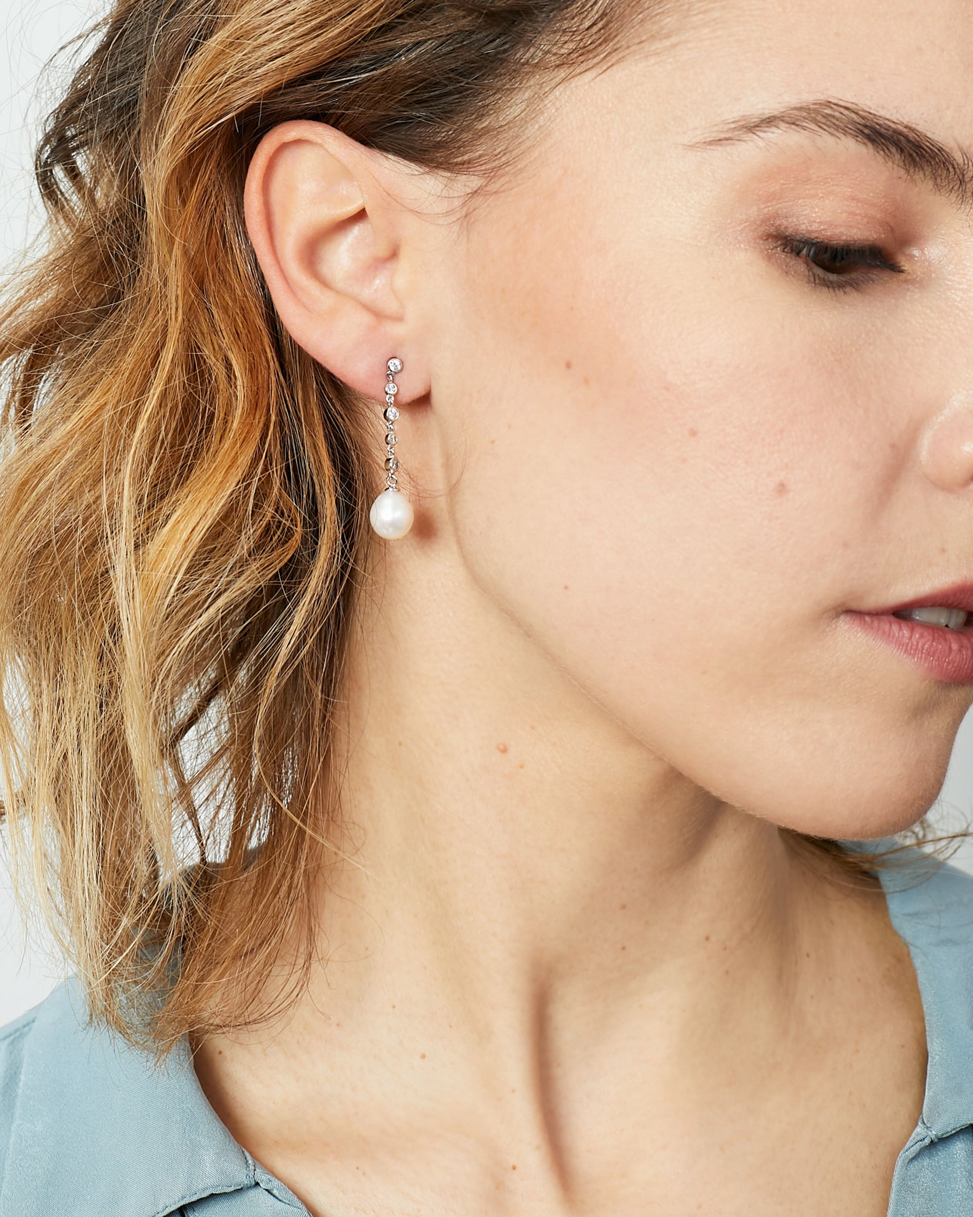 Pendientes de Perlas de Agua Dulce Gota 8-9 mm de Plata de Ley con Circonitas Secret & You