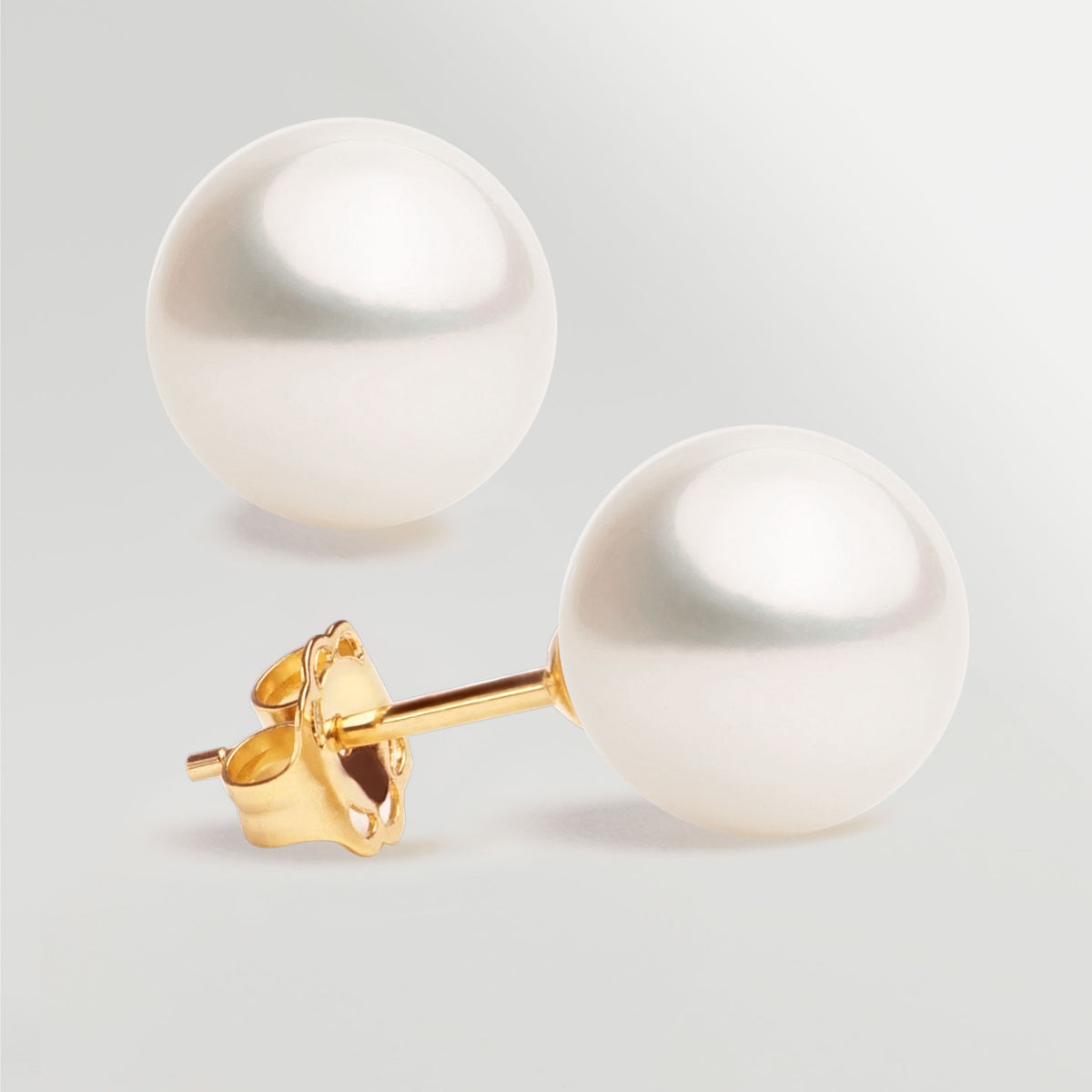 Orecchini Perle australiane e diamanti in oro 750/000 – Carmine Costanza
