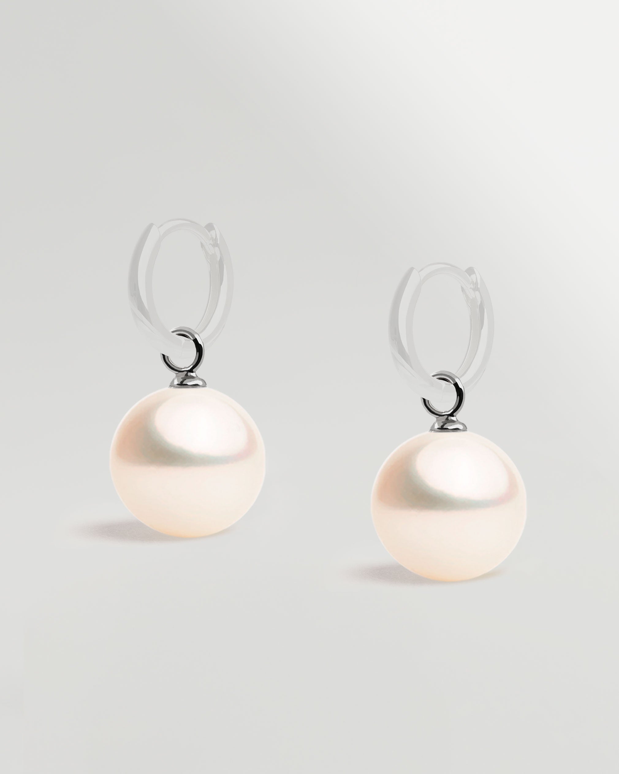 Charm de perlas redondas plata de ley secret & you