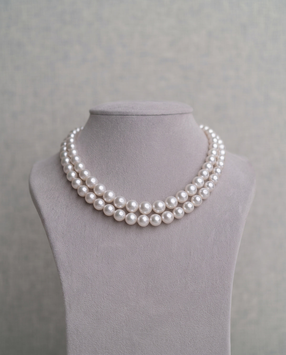 Collar de perlas cultivadas del mar del sur australinas de 9 - 11 mm y 90 cm de largo 