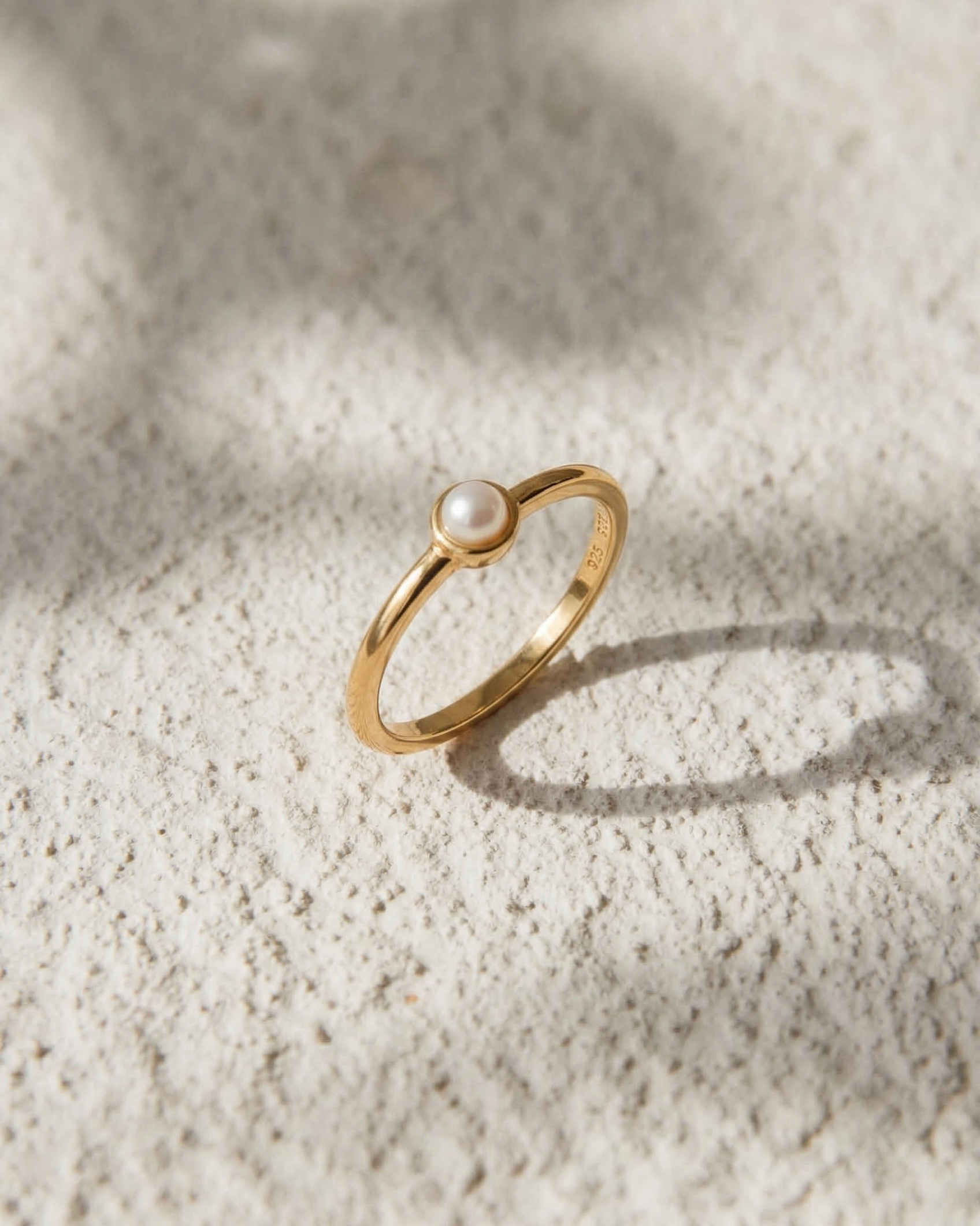 Anillo de Perla Mini Redonda de 3mm - Oro Vermeil 