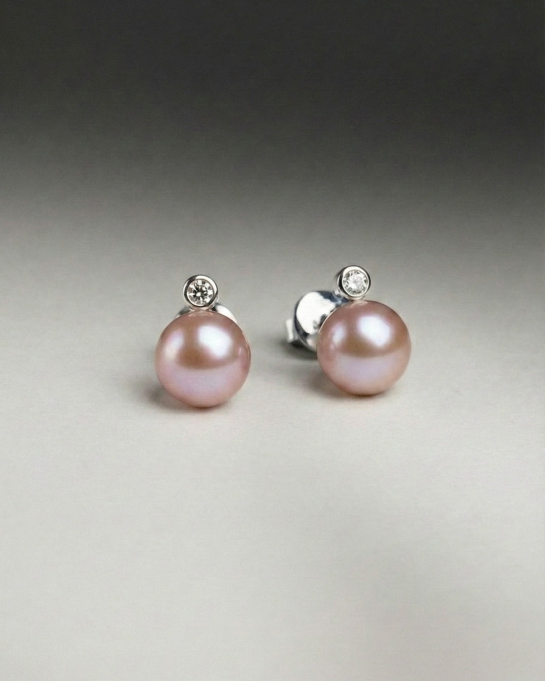 Pendientes Lyra con Perlas Cultivadas de Agua Dulce Lavanda AAA | SY Perlas