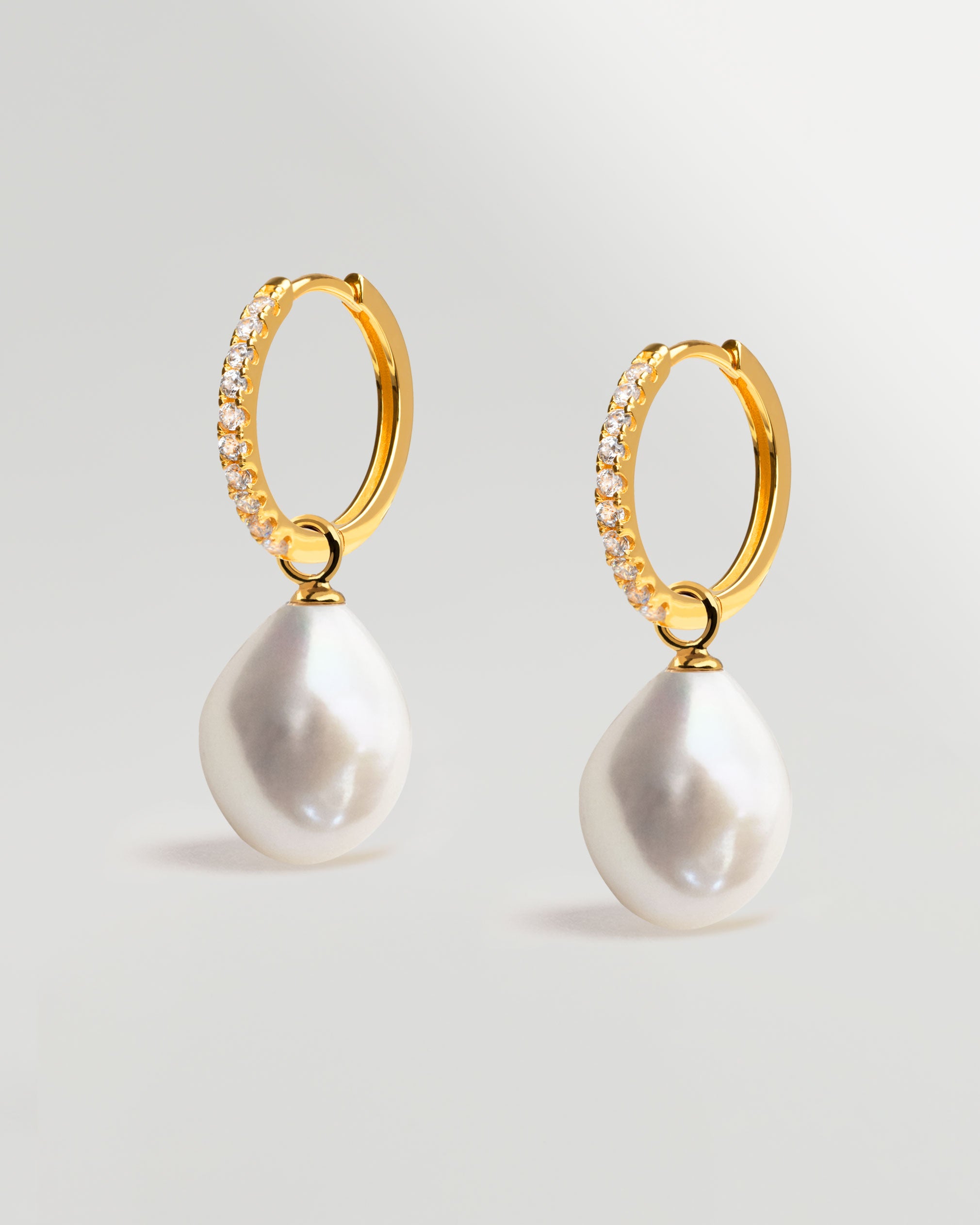 Pendientes de Aro de Oro Vermeil con Circonitas y Perla Barroca - 16 mm