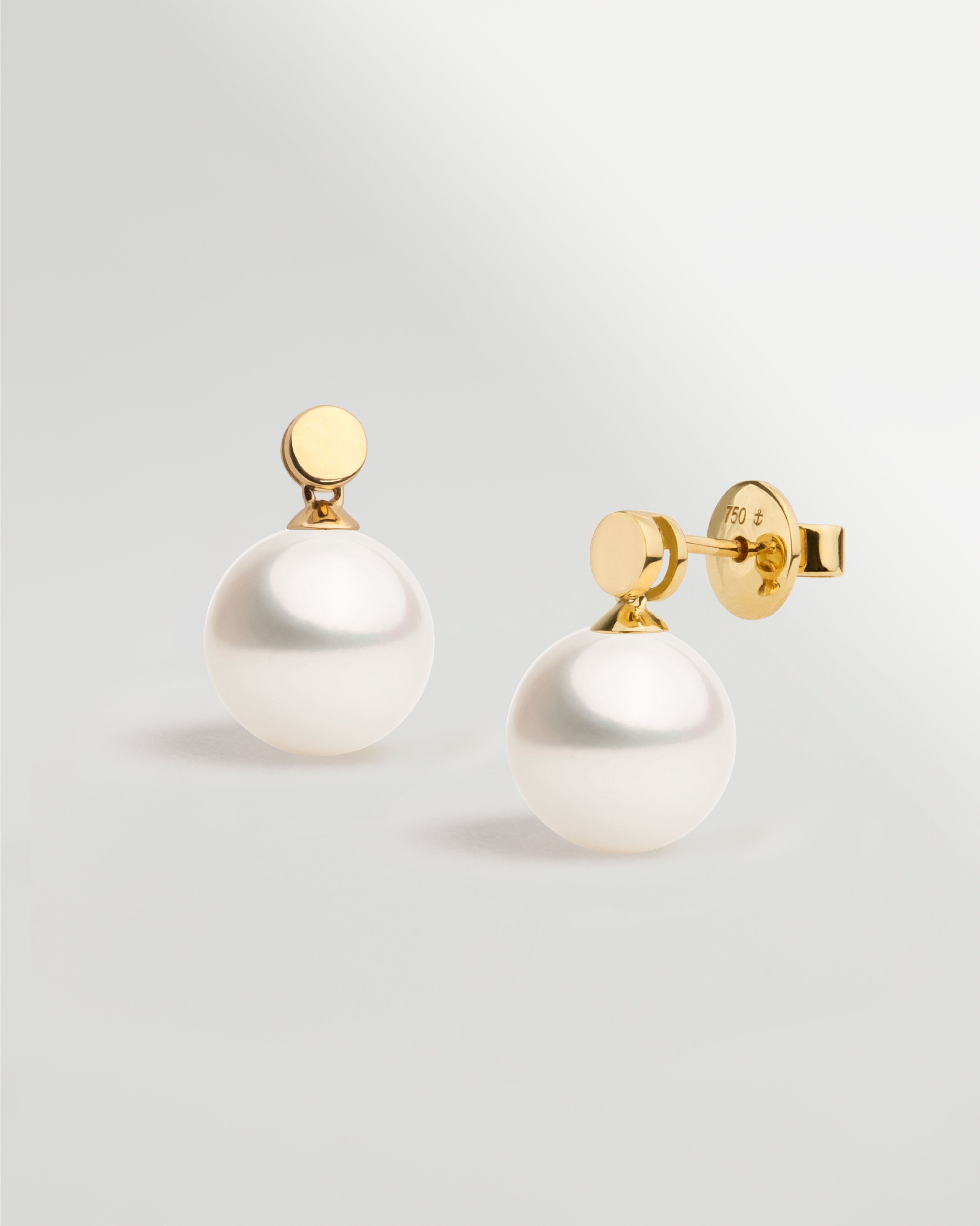 Pendientes Cassia con Perlas Australianas y Disco de Oro | 9- 10 mm