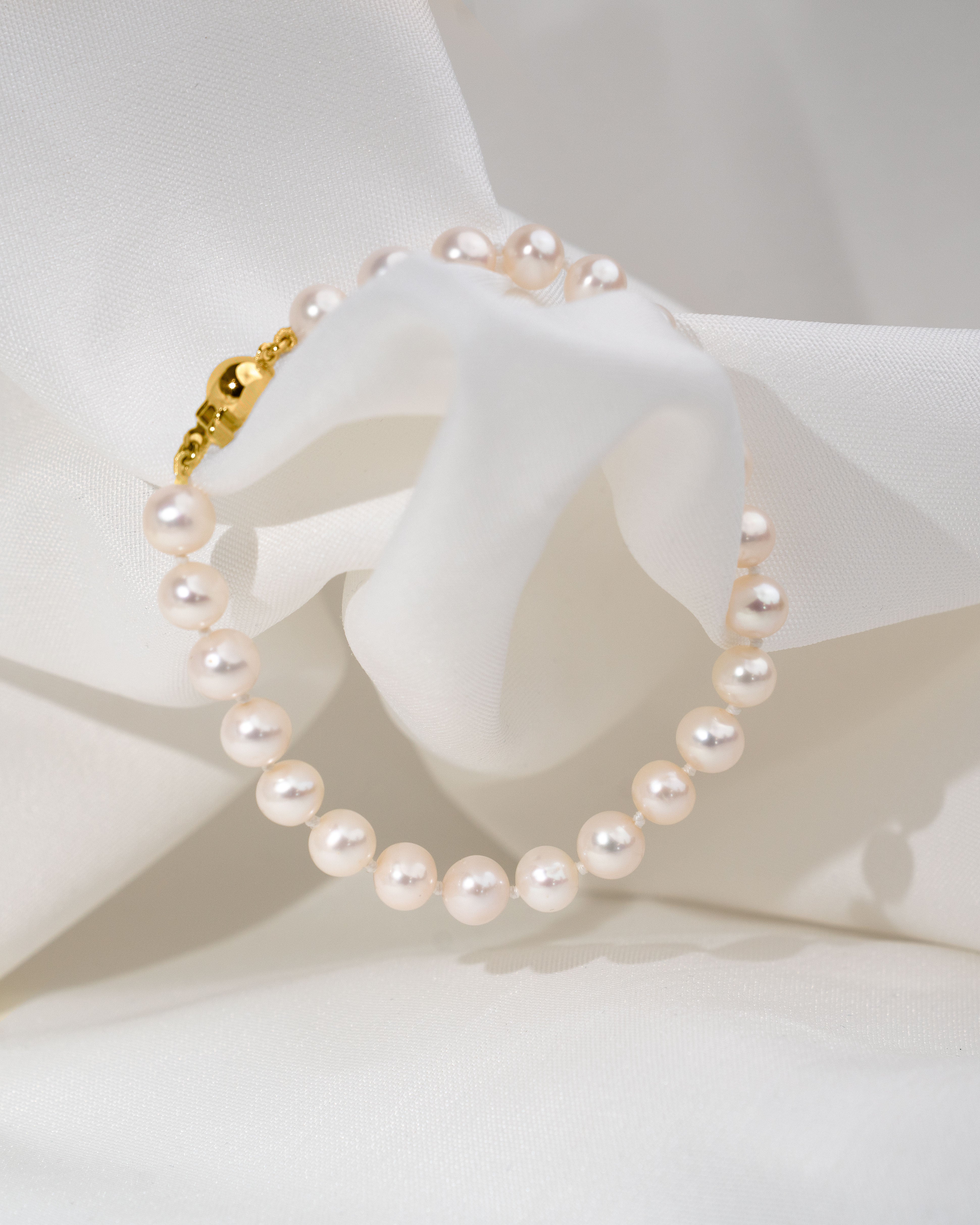 Pulsera de perlas cultivadas de agua dulce redondas de 6,5 a 7,5 mm