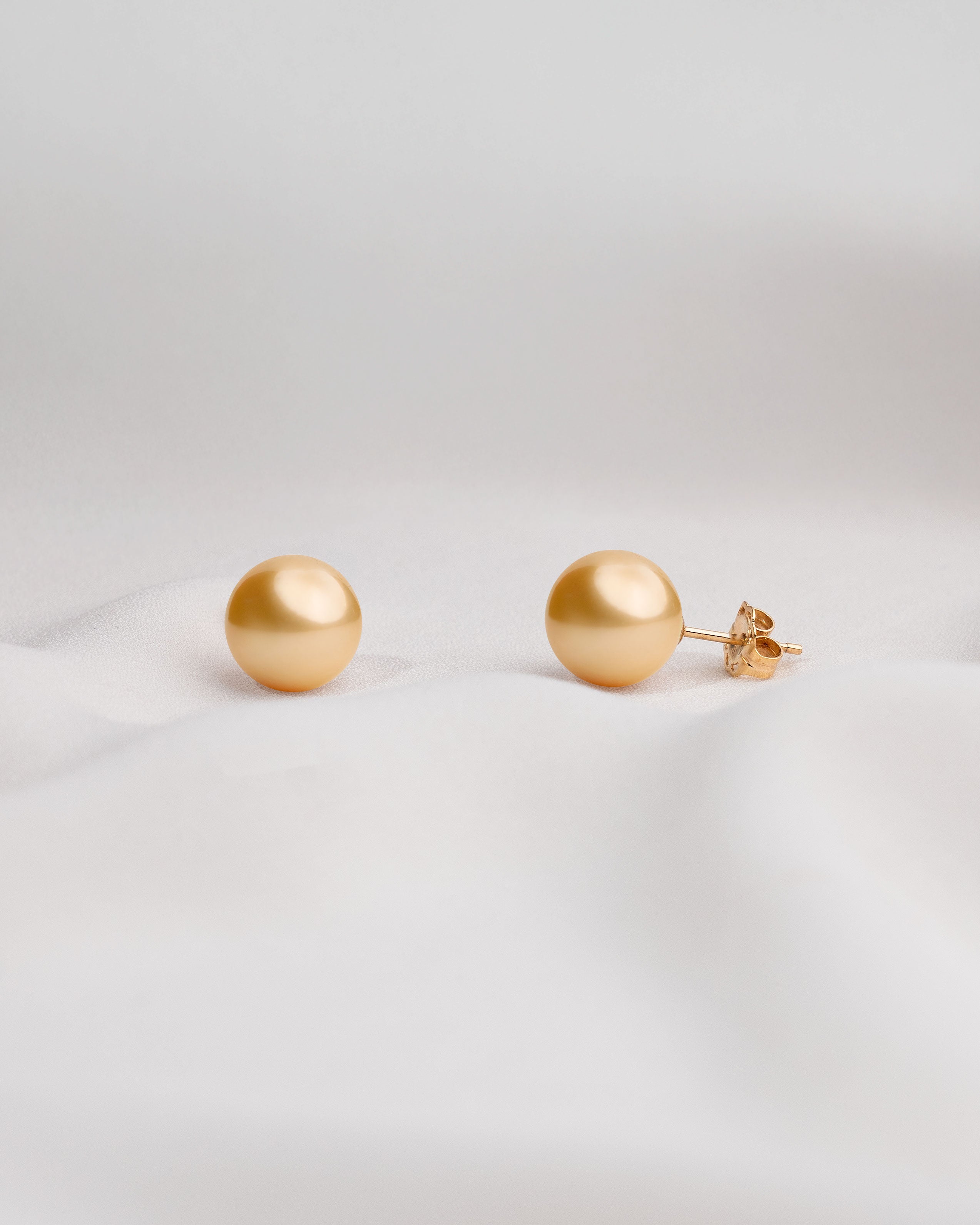 Pendientes de Perlas Cultivadas Australianas Doradas AAA en Oro de 18 k | 11-11,5 mm