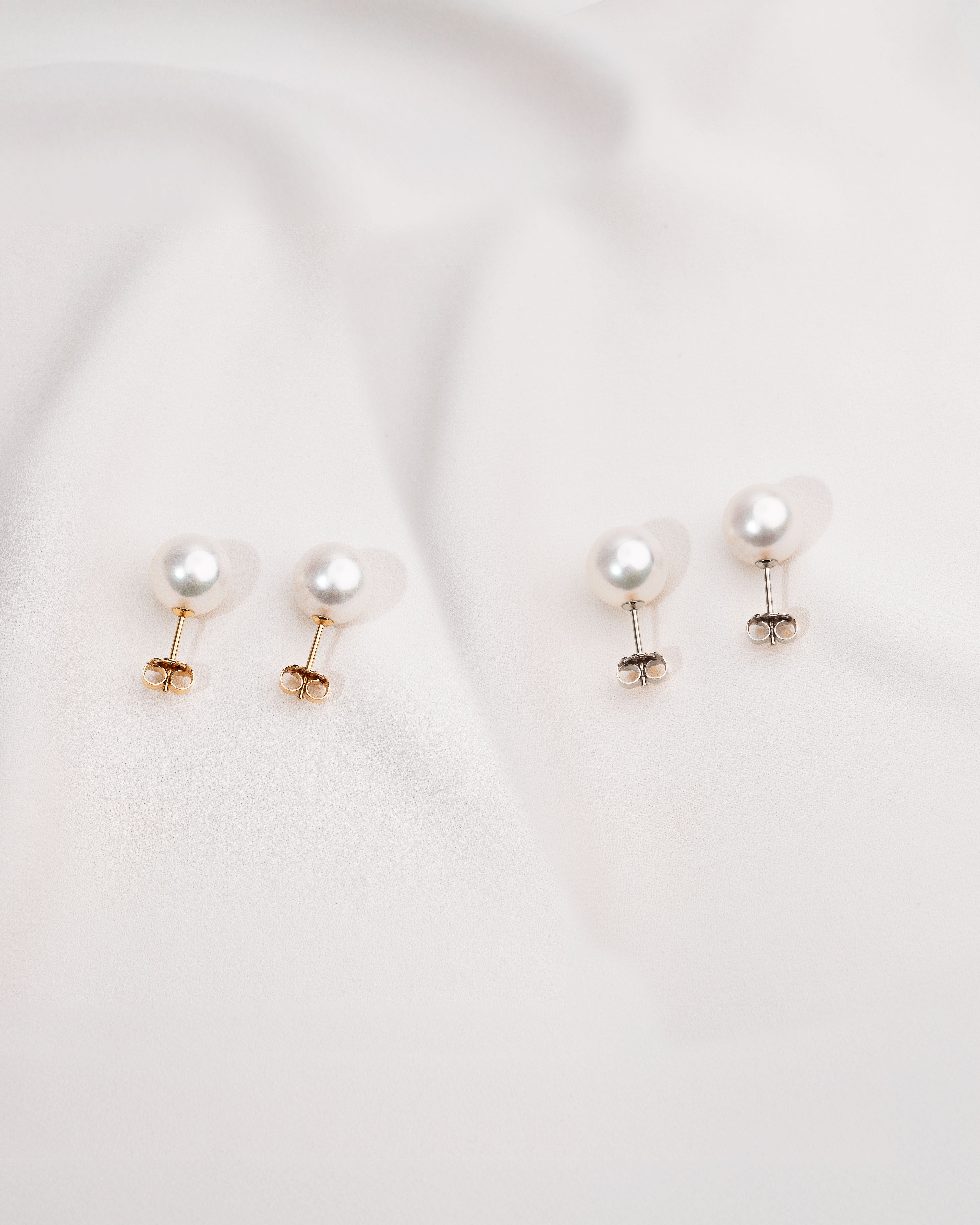 Pendientes de Perlas Cultivadas Australianas AAA en Oro de 18 k y Oro Blanco