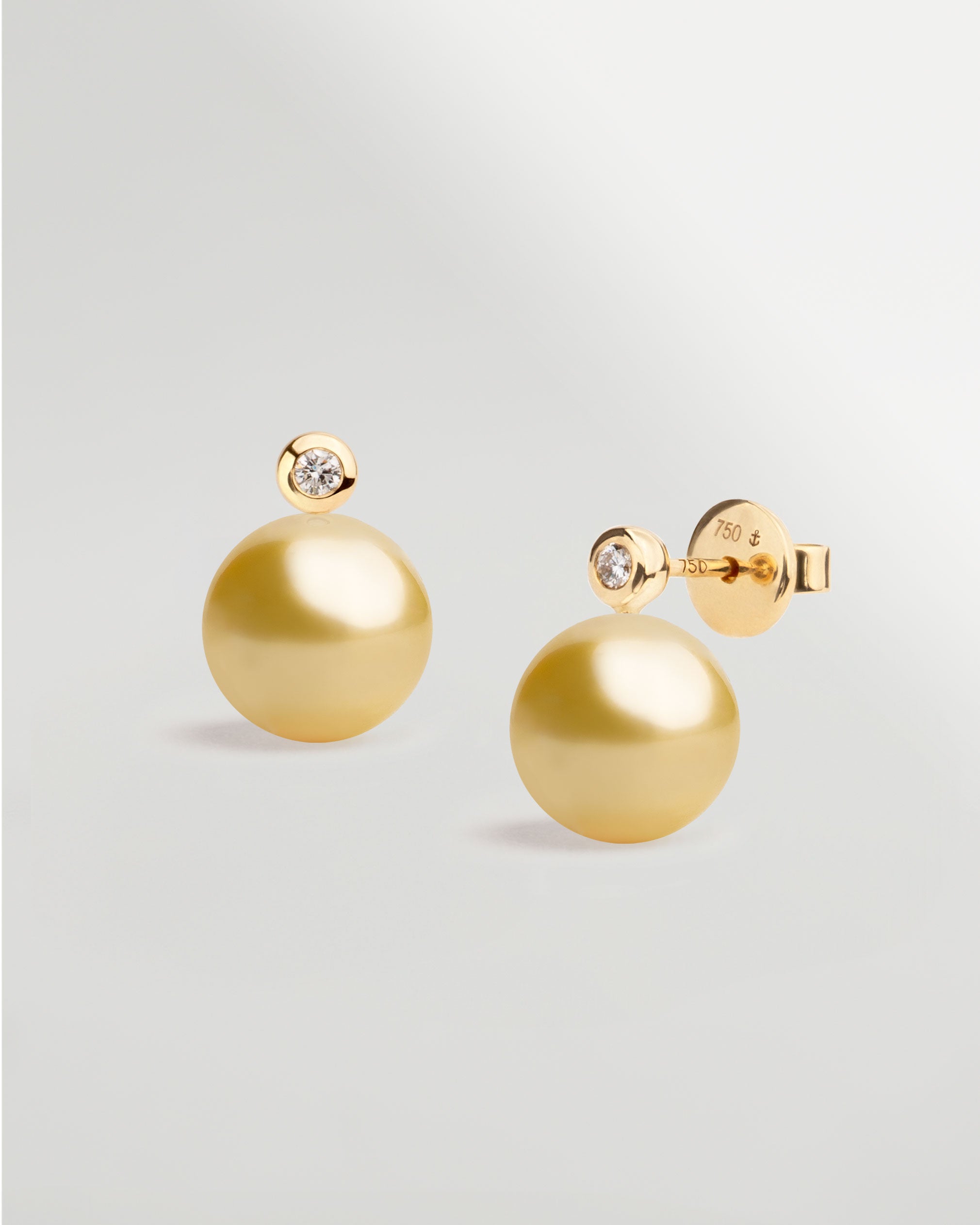 Pendientes Lyra Perlas Mar del Sur doradas Oro 18k SY Perlas