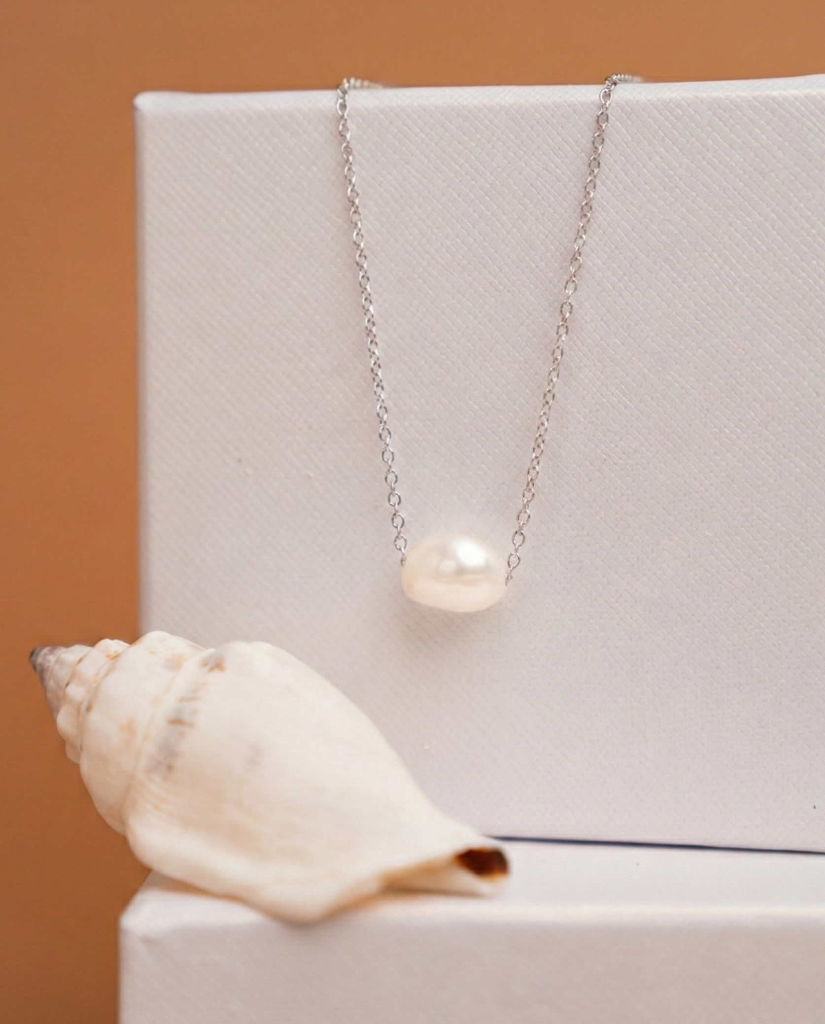 Colgante Perla de Agua Dulce Barroca de 10 - 11 mm y Plata de ley SY Perlas