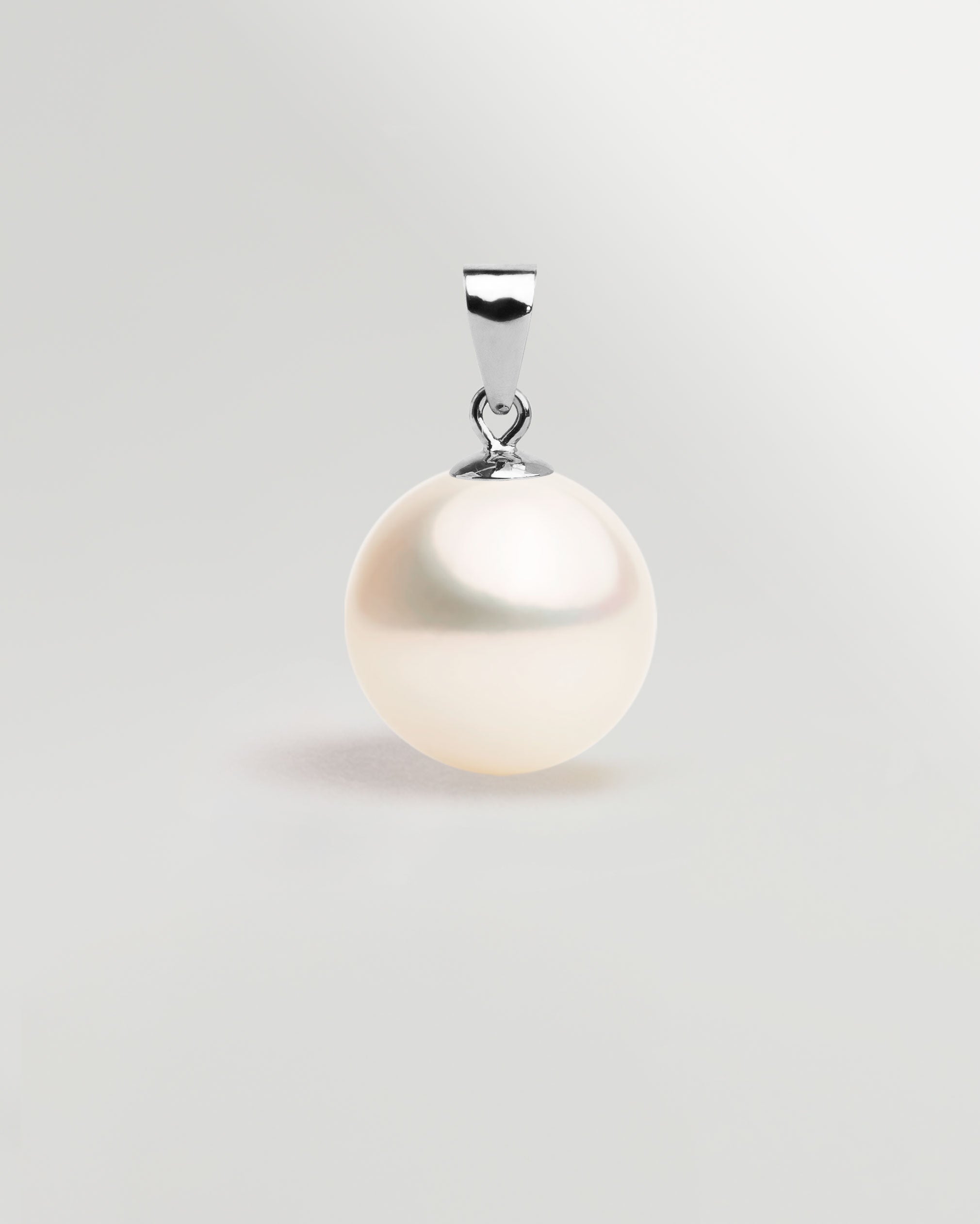 Colgante de Perla Cultivada de Agua Dulce en Oro 18k | SY Perlas